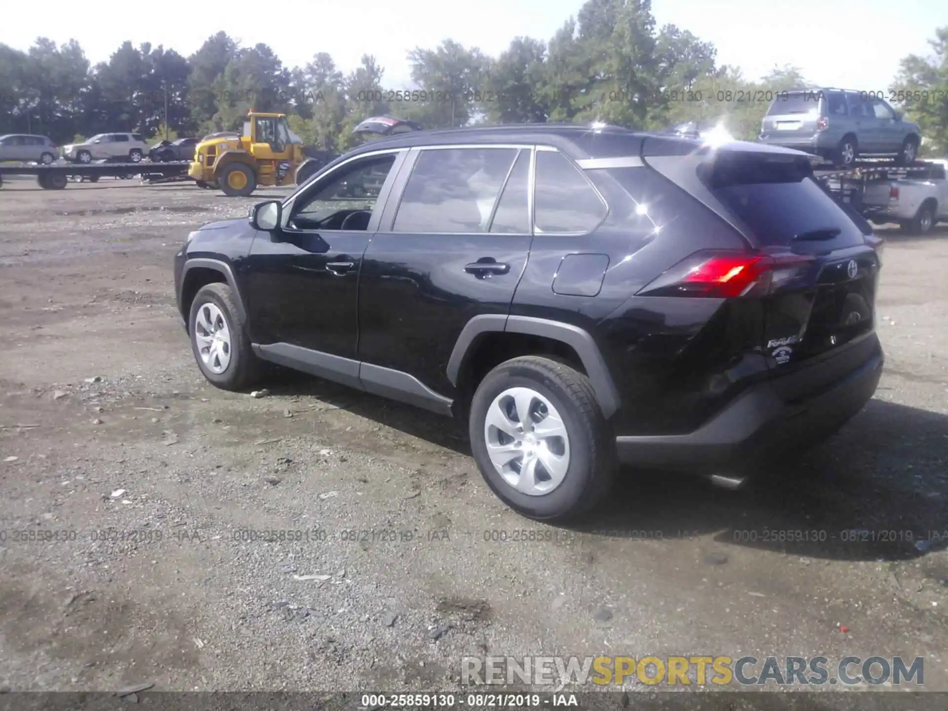 3 Photograph of a damaged car 2T3G1RFV0KW020718 TOYOTA RAV4 2019