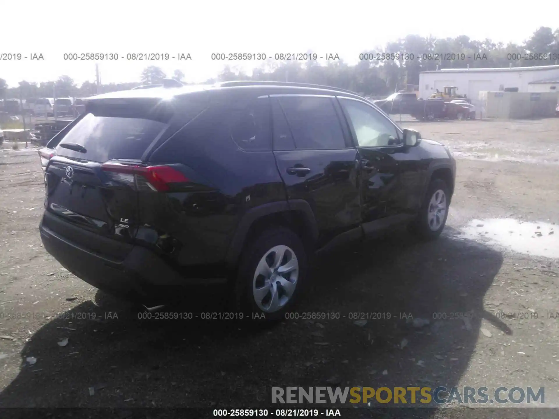 4 Photograph of a damaged car 2T3G1RFV0KW020718 TOYOTA RAV4 2019