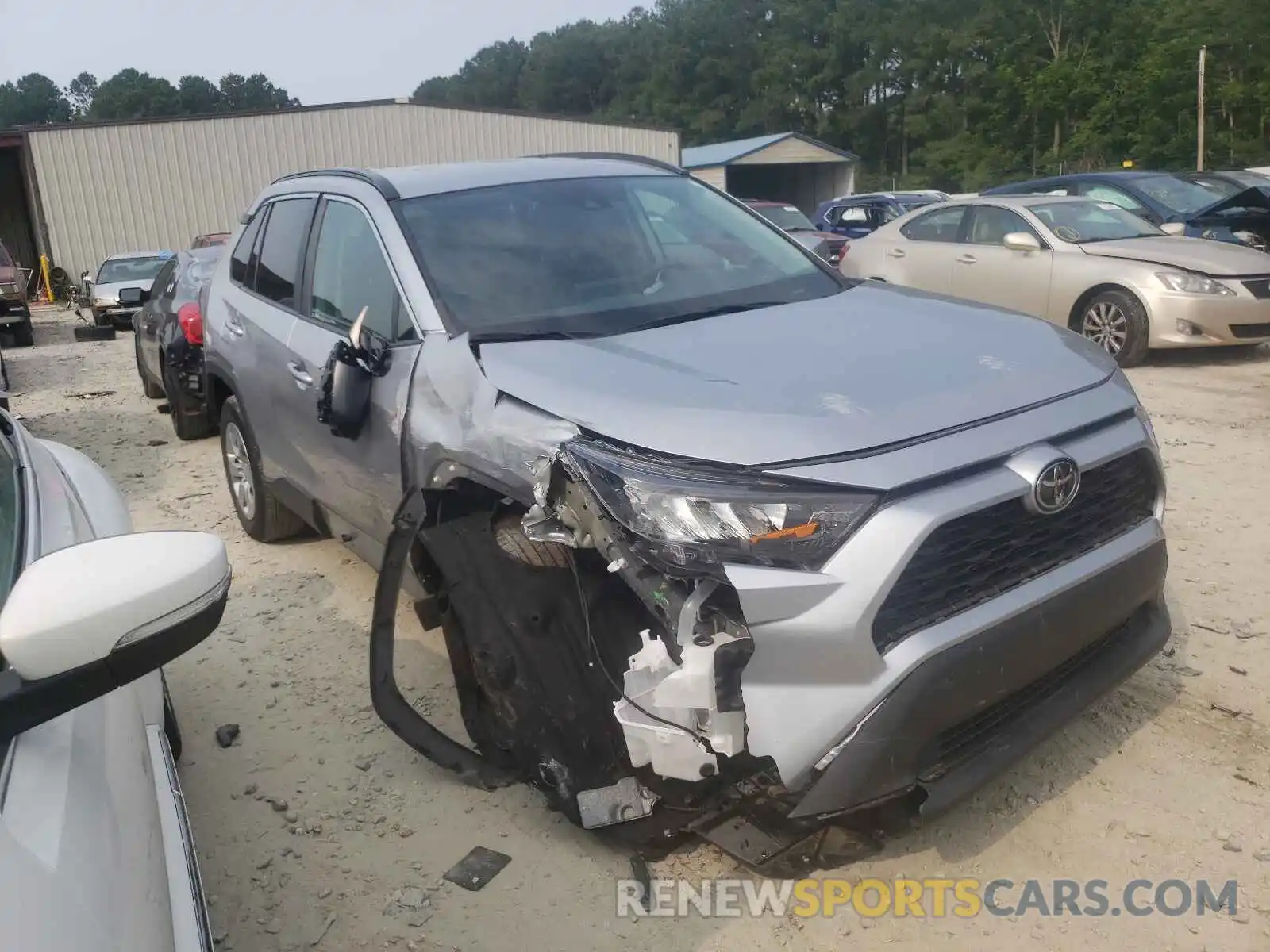 1 Photograph of a damaged car 2T3G1RFV0KW024364 TOYOTA RAV4 2019