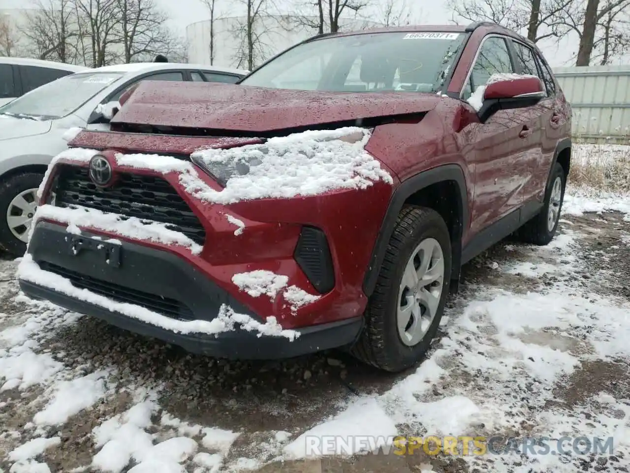 2 Photograph of a damaged car 2T3G1RFV0KW064752 TOYOTA RAV4 2019