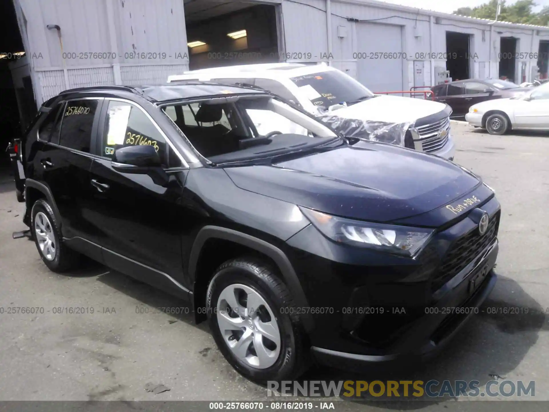 1 Photograph of a damaged car 2T3G1RFV1KC011334 TOYOTA RAV4 2019