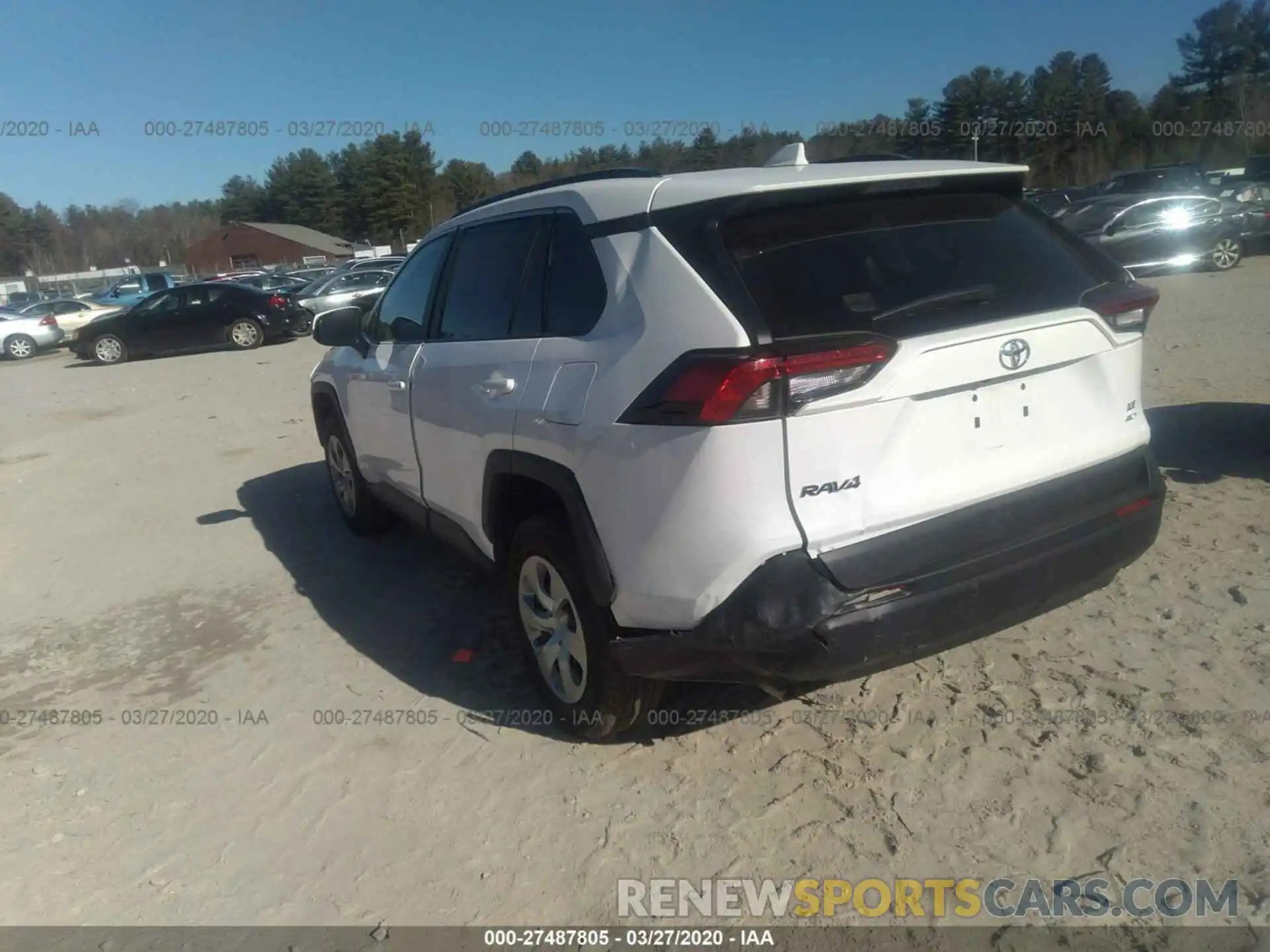 3 Photograph of a damaged car 2T3G1RFV1KC047668 TOYOTA RAV4 2019