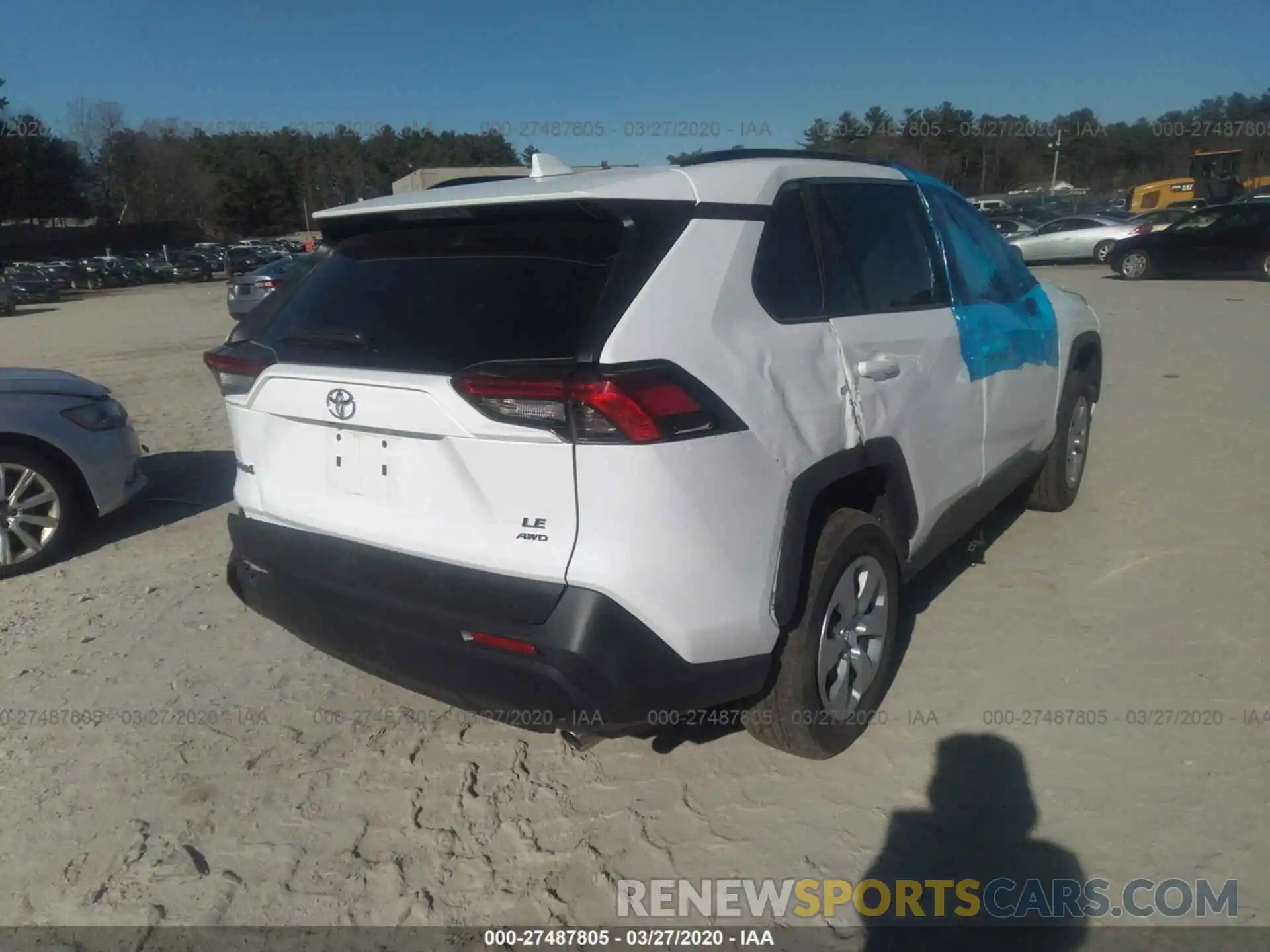 4 Photograph of a damaged car 2T3G1RFV1KC047668 TOYOTA RAV4 2019