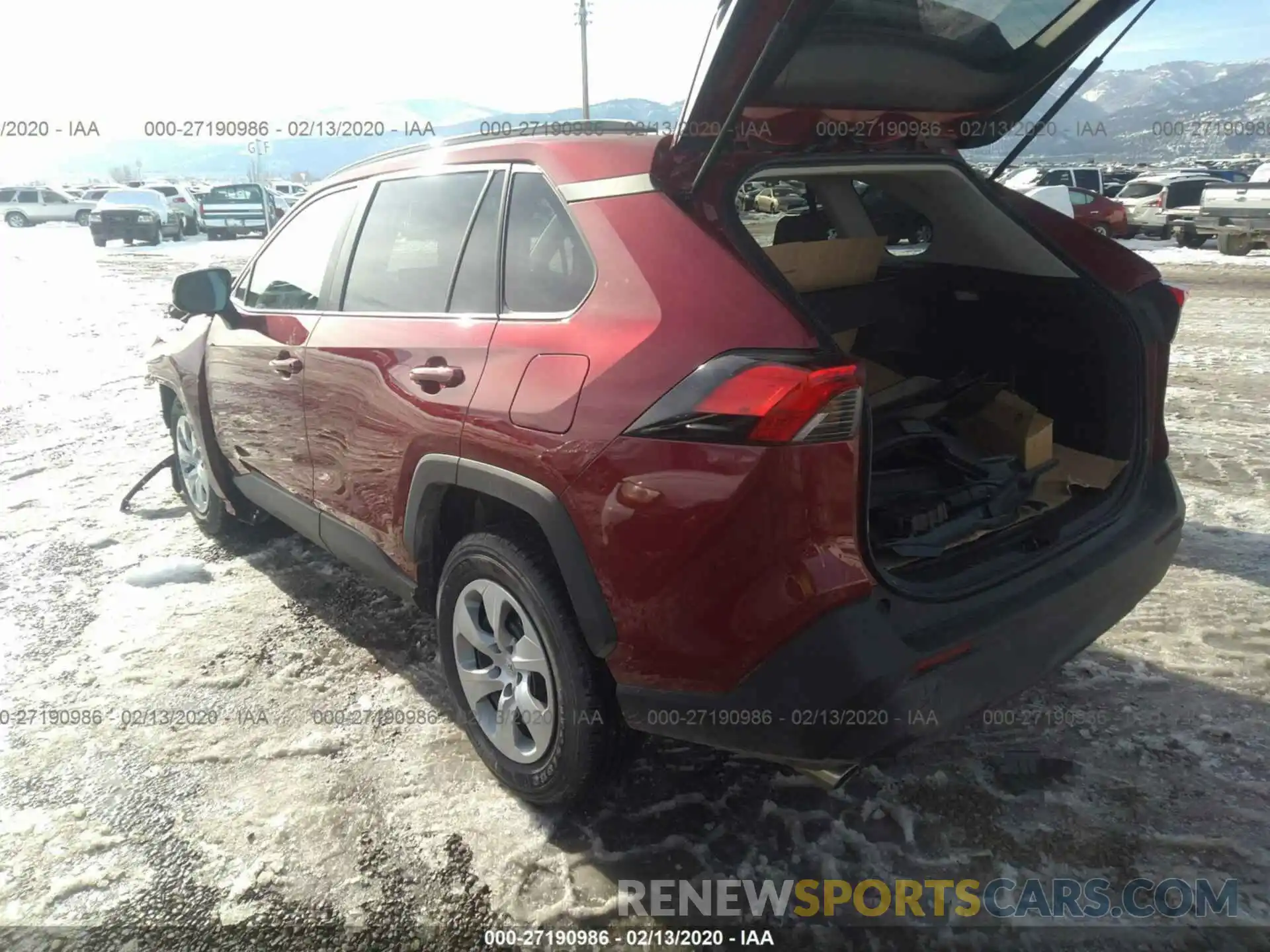 3 Фотография поврежденного автомобиля 2T3G1RFV1KC048738 TOYOTA RAV4 2019