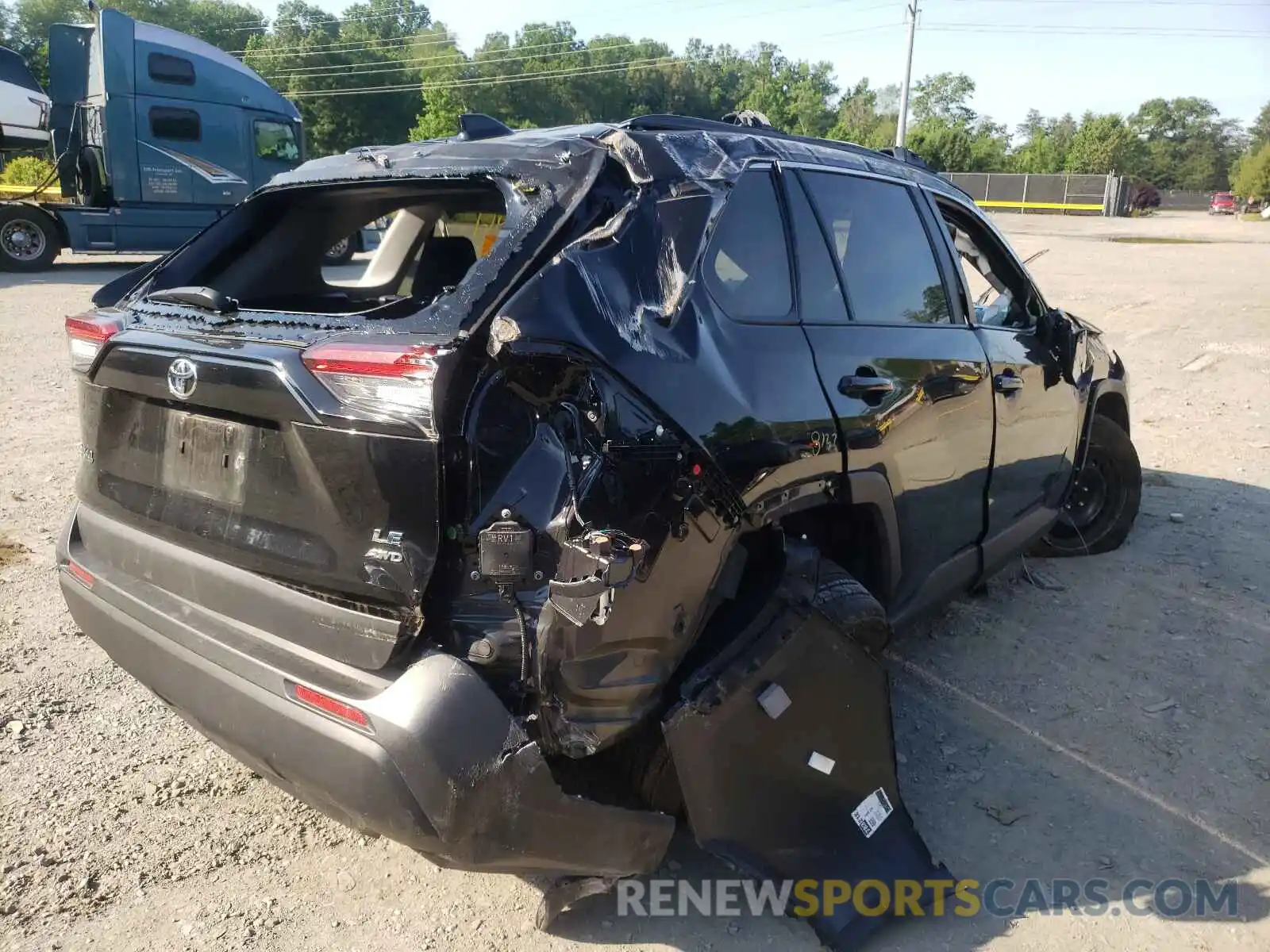 4 Photograph of a damaged car 2T3G1RFV1KC052708 TOYOTA RAV4 2019