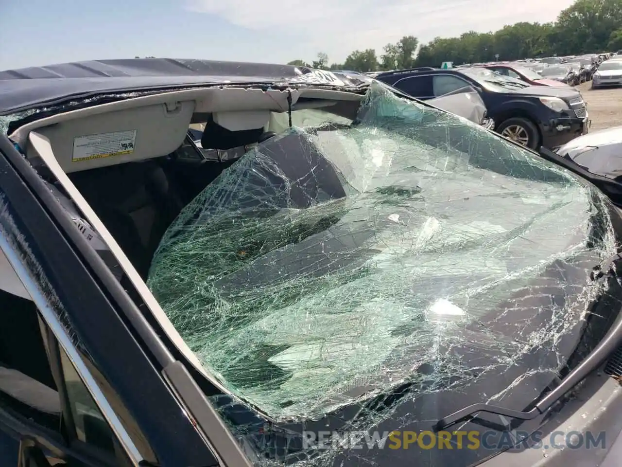 10 Photograph of a damaged car 2T3G1RFV1KC056998 TOYOTA RAV4 2019