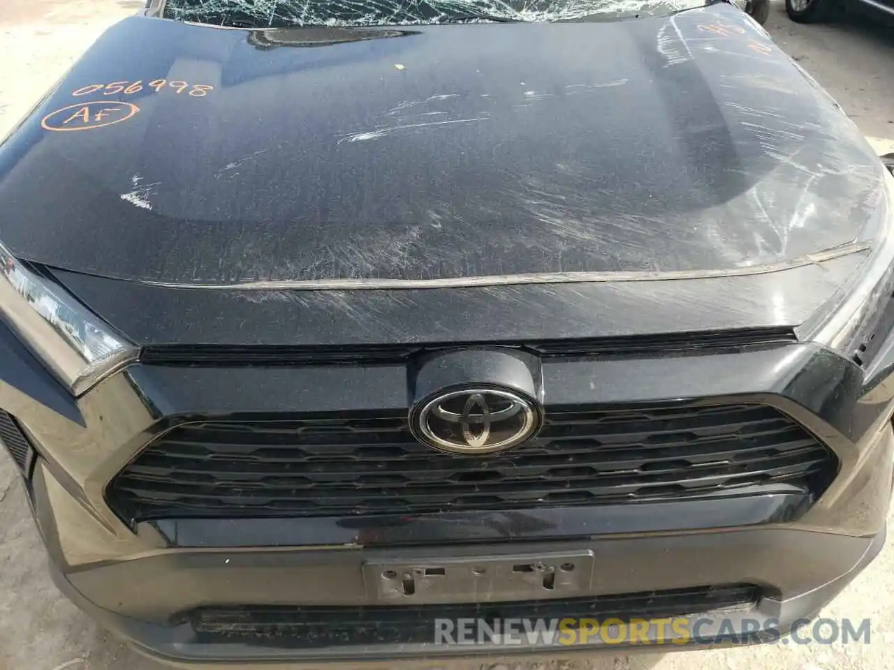 7 Photograph of a damaged car 2T3G1RFV1KC056998 TOYOTA RAV4 2019