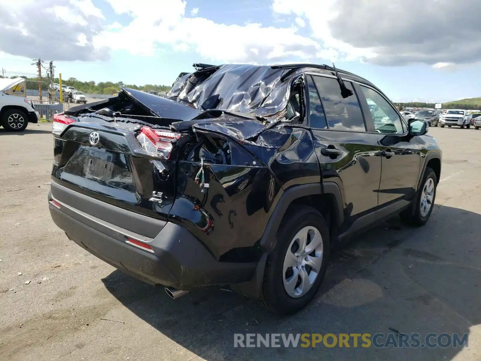 4 Photograph of a damaged car 2T3G1RFV1KW021229 TOYOTA RAV4 2019