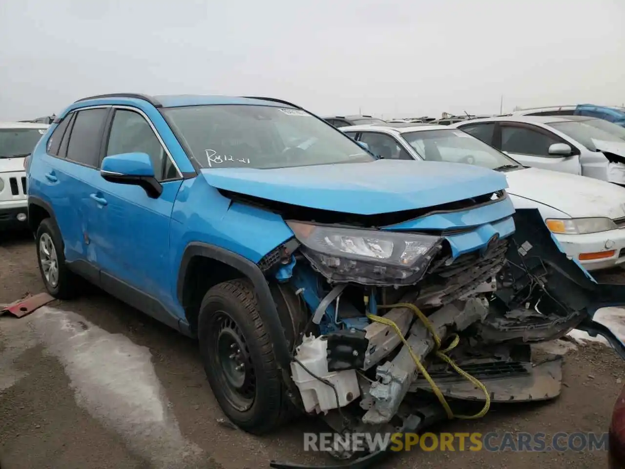 1 Photograph of a damaged car 2T3G1RFV1KW038449 TOYOTA RAV4 2019