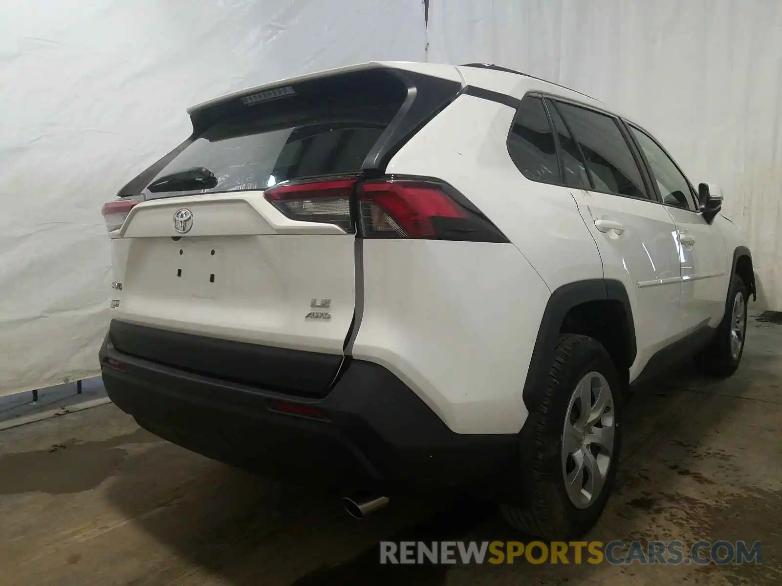 4 Photograph of a damaged car 2T3G1RFV1KW045613 TOYOTA RAV4 2019