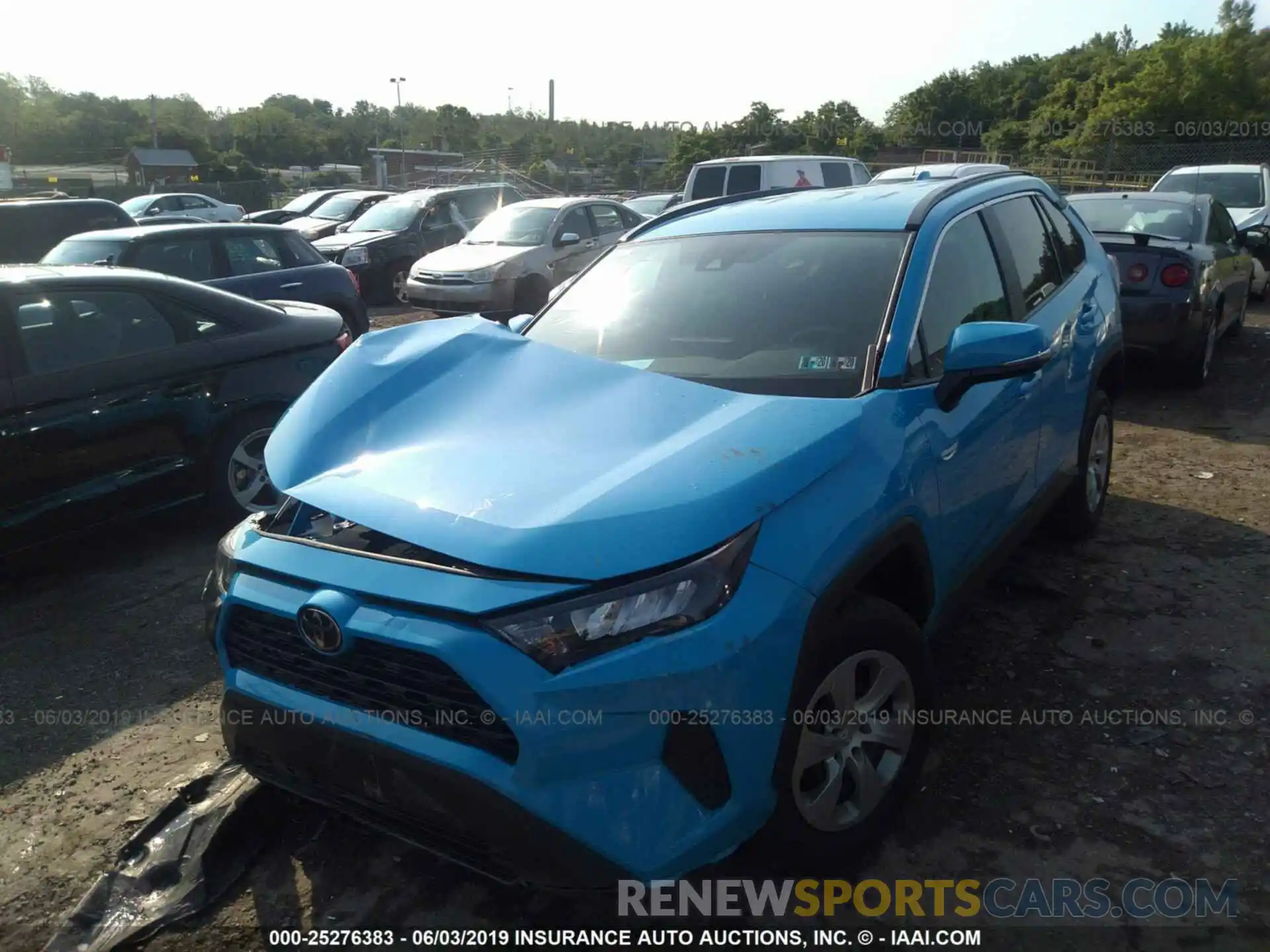 2 Фотография поврежденного автомобиля 2T3G1RFV1KW046079 TOYOTA RAV4 2019