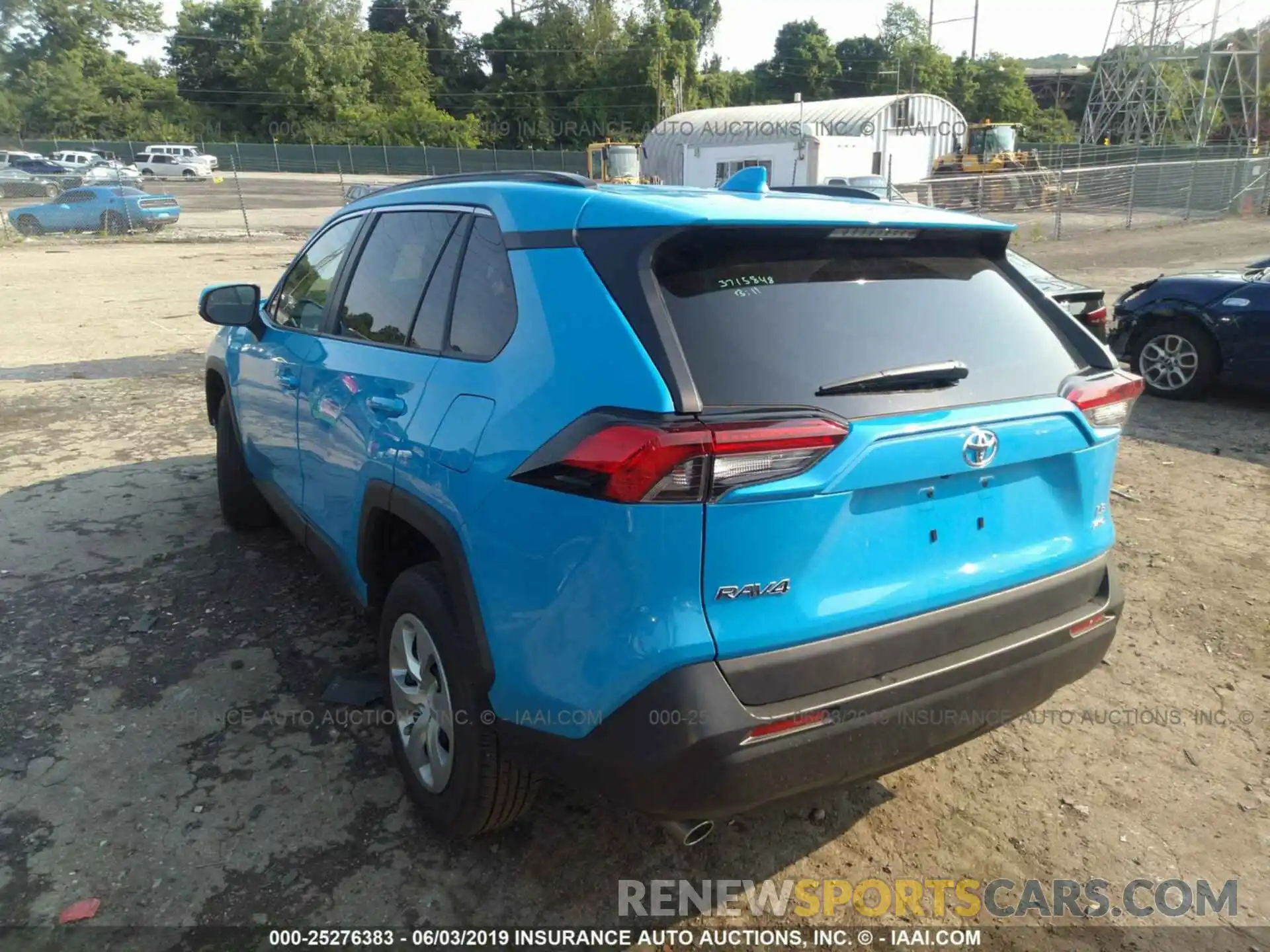 3 Photograph of a damaged car 2T3G1RFV1KW046079 TOYOTA RAV4 2019