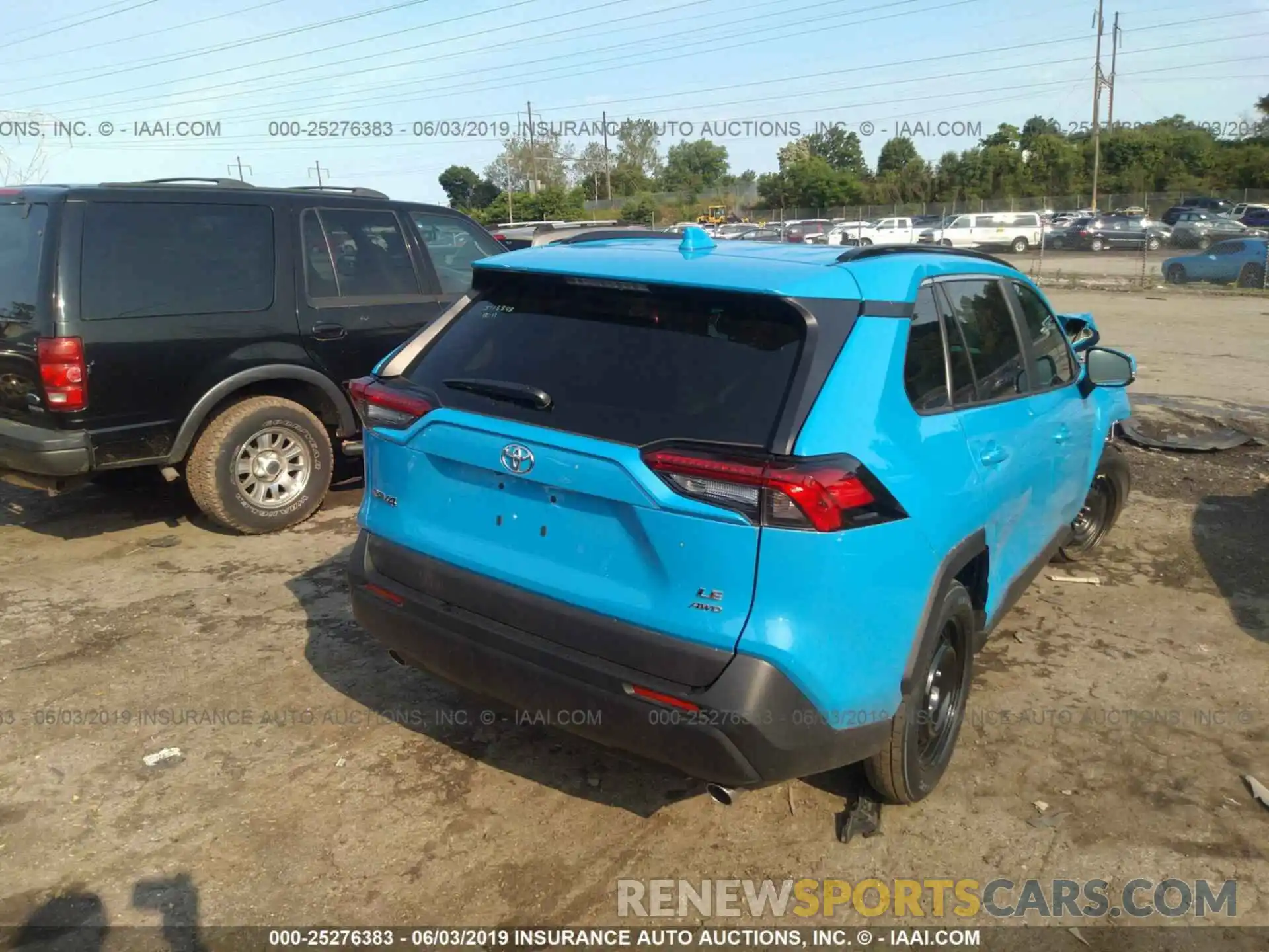 4 Photograph of a damaged car 2T3G1RFV1KW046079 TOYOTA RAV4 2019