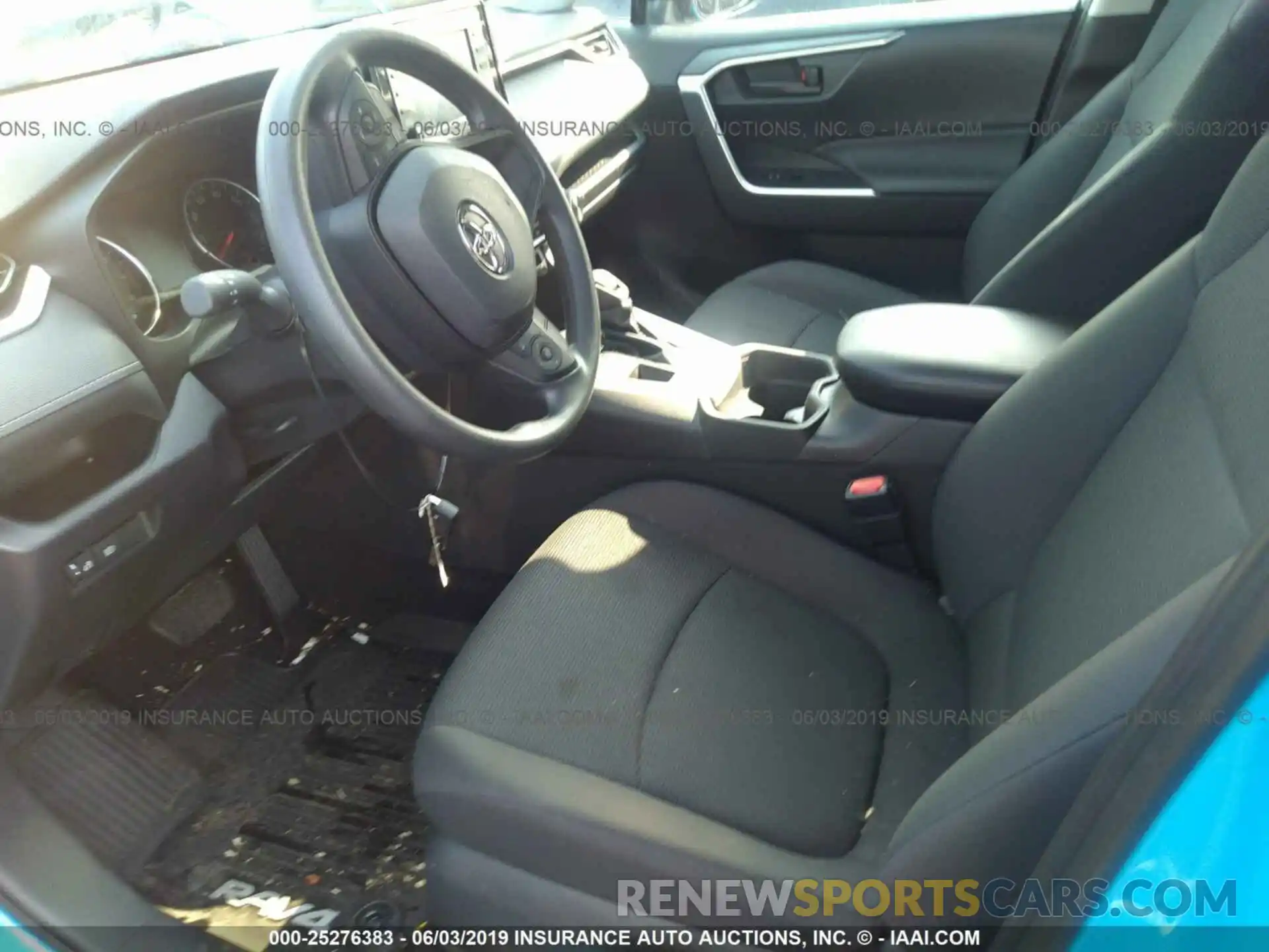 5 Photograph of a damaged car 2T3G1RFV1KW046079 TOYOTA RAV4 2019