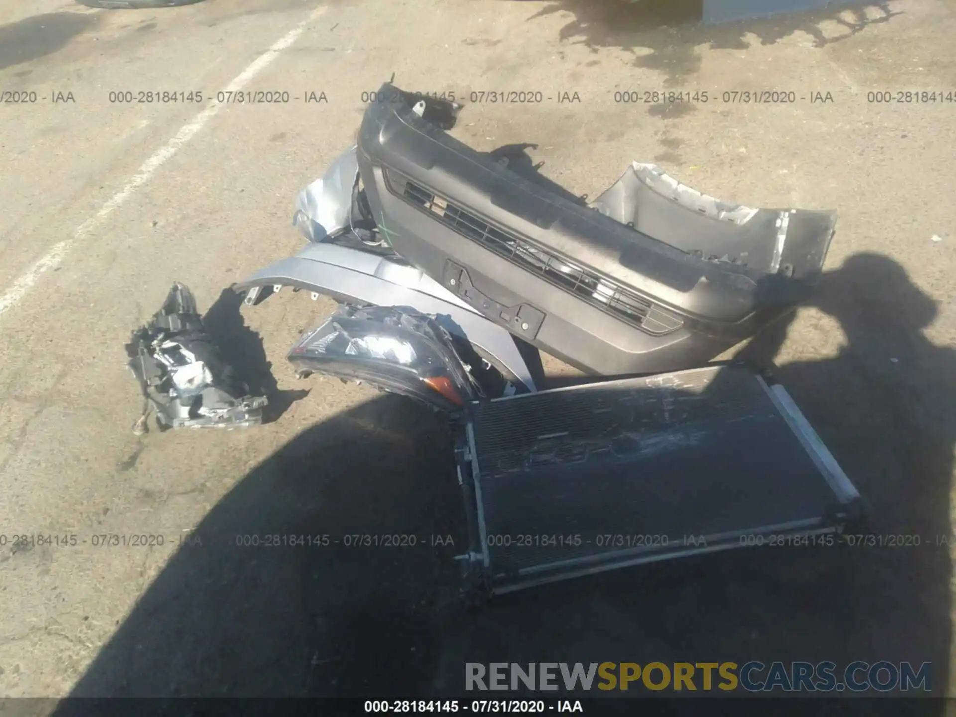 11 Photograph of a damaged car 2T3G1RFV1KW048334 TOYOTA RAV4 2019