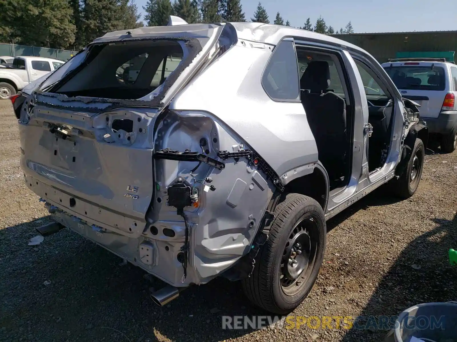 4 Photograph of a damaged car 2T3G1RFV1KW049581 TOYOTA RAV4 2019