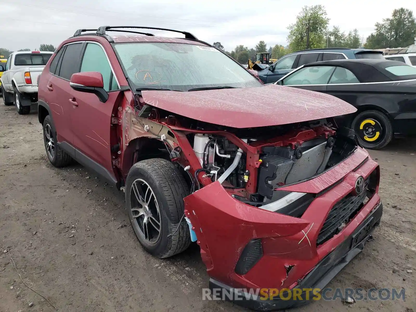 1 Photograph of a damaged car 2T3G1RFV1KW079180 TOYOTA RAV4 2019