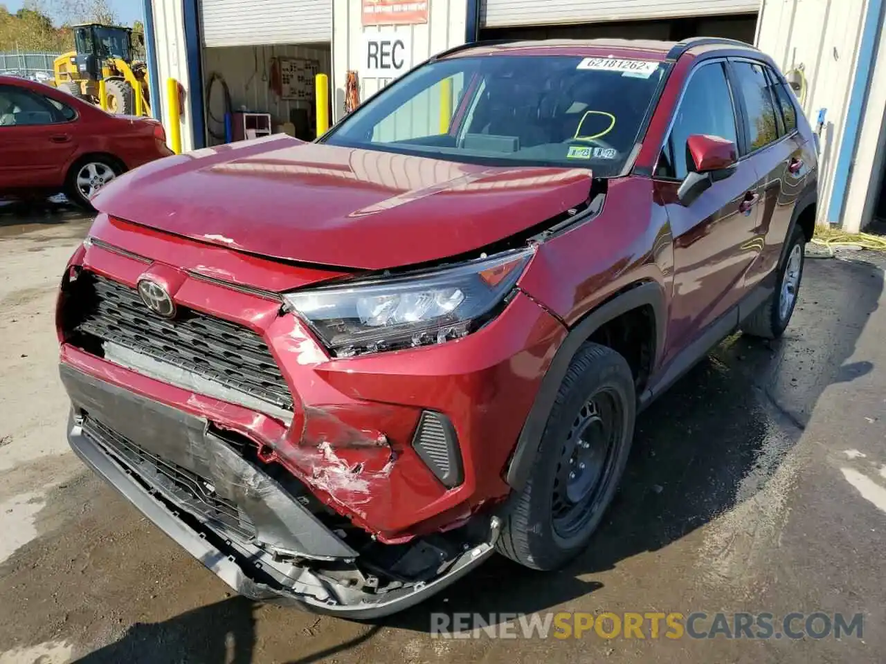 2 Фотография поврежденного автомобиля 2T3G1RFV1KW080622 TOYOTA RAV4 2019