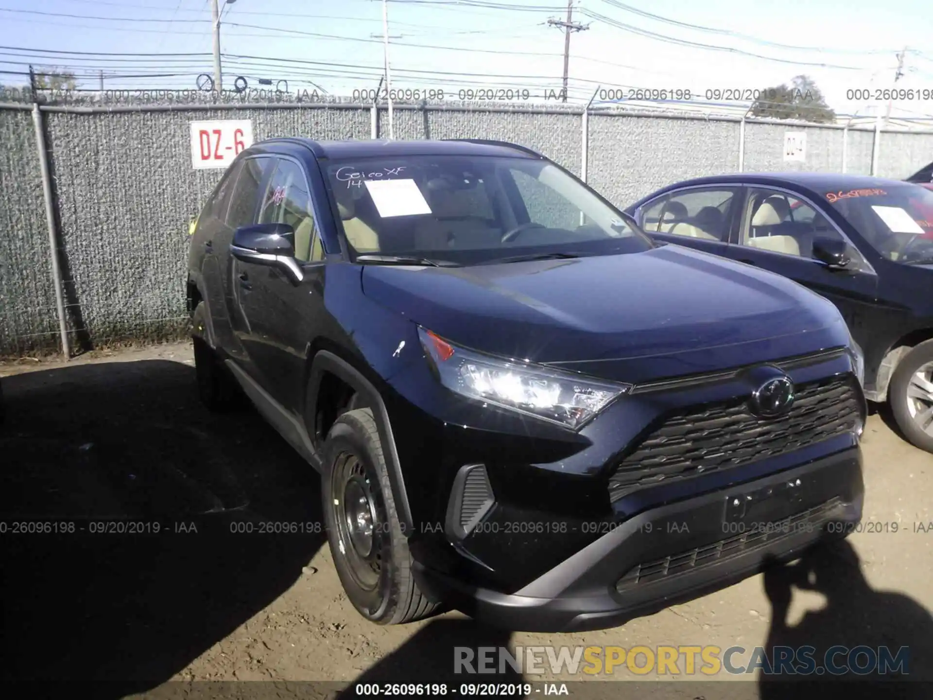 1 Photograph of a damaged car 2T3G1RFV2KC003792 TOYOTA RAV4 2019