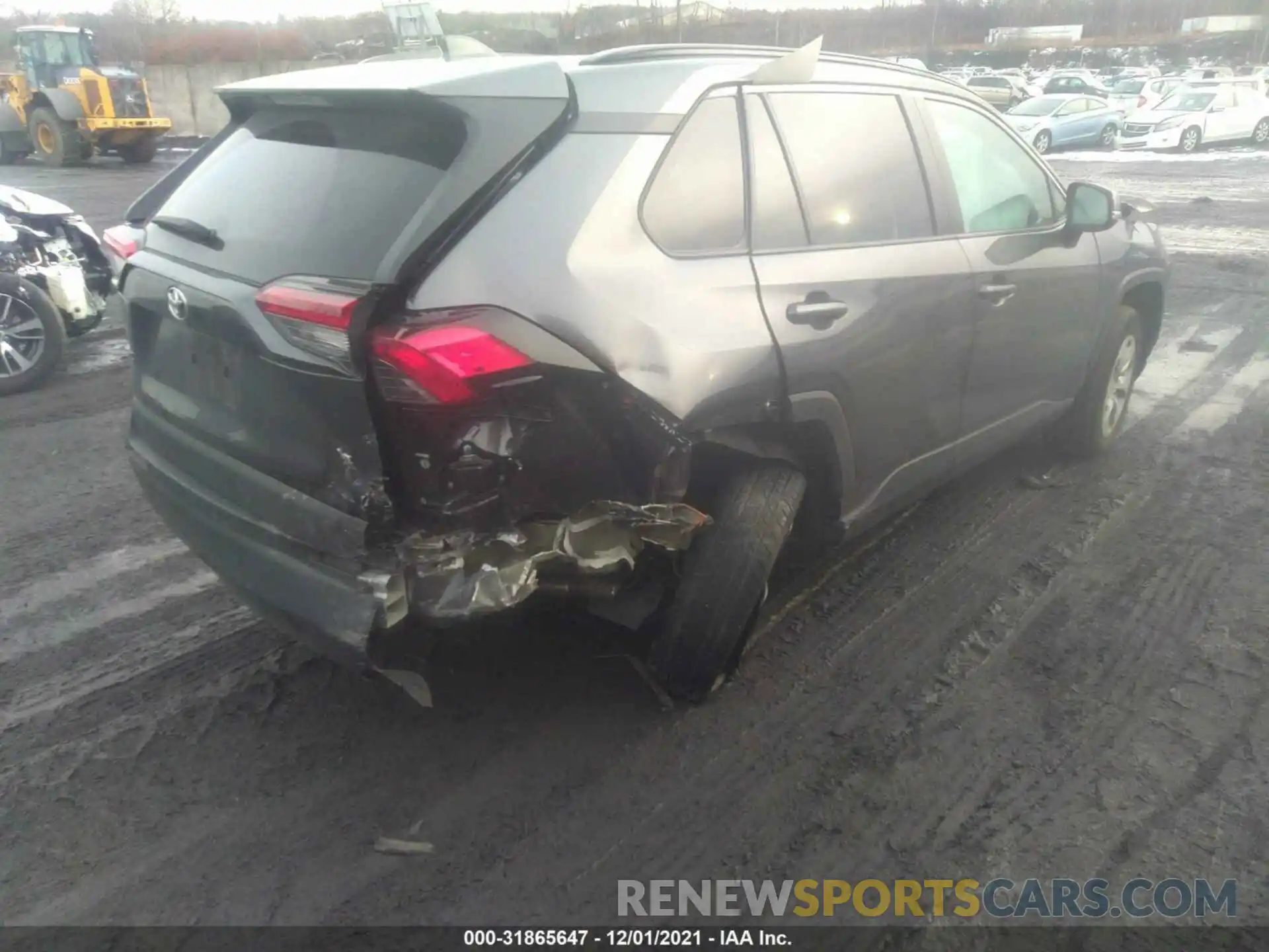 4 Photograph of a damaged car 2T3G1RFV2KC004781 TOYOTA RAV4 2019