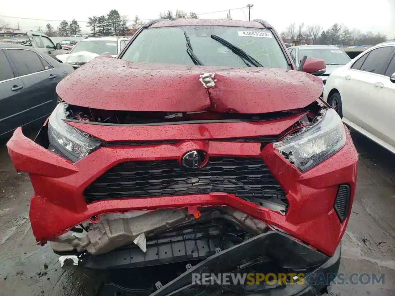 5 Photograph of a damaged car 2T3G1RFV2KC013710 TOYOTA RAV4 2019