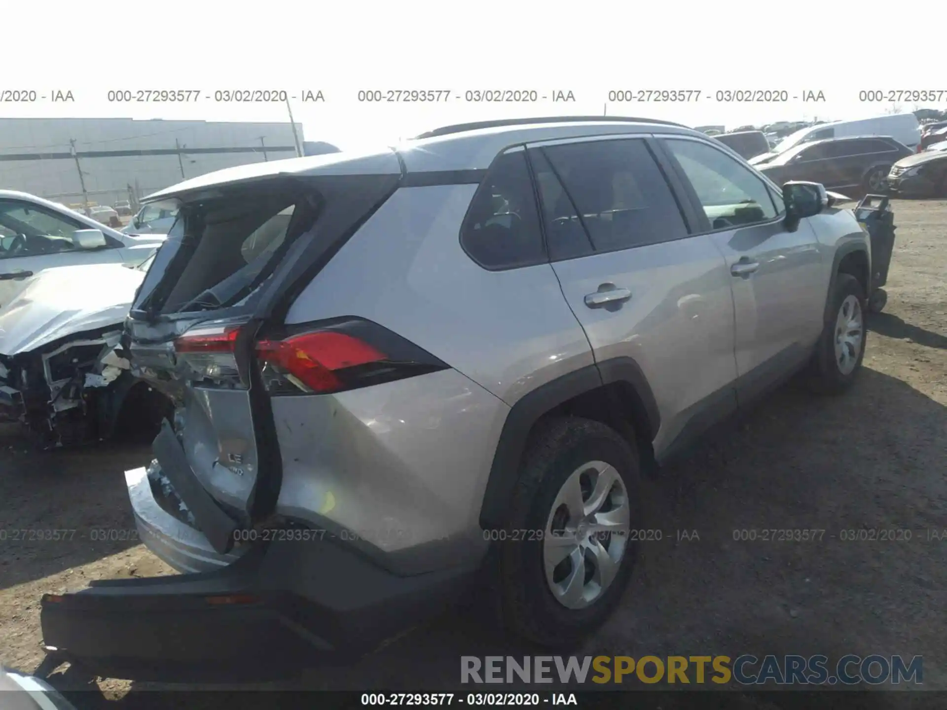 4 Фотография поврежденного автомобиля 2T3G1RFV2KC043175 TOYOTA RAV4 2019