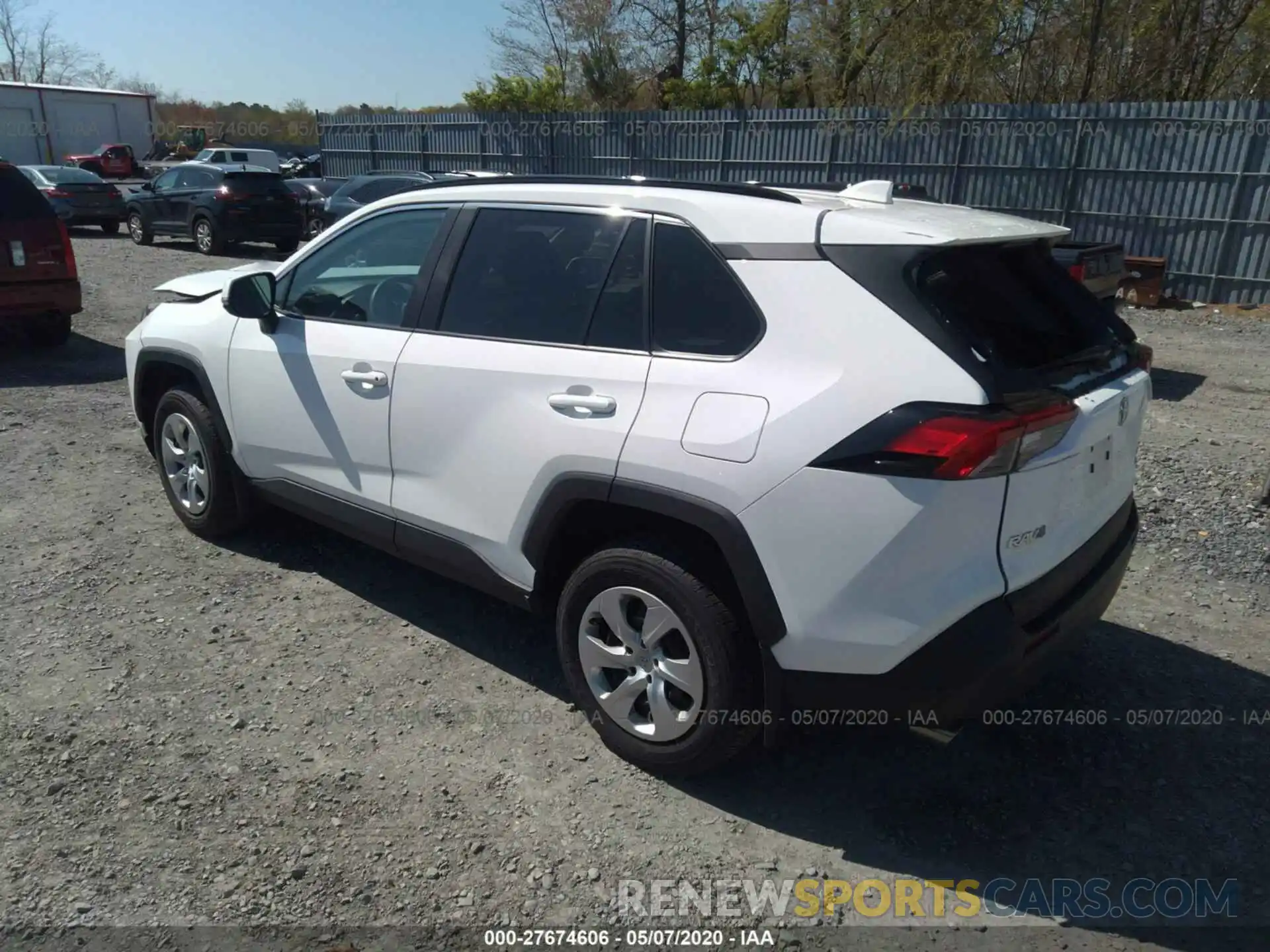 3 Photograph of a damaged car 2T3G1RFV2KC048201 TOYOTA RAV4 2019