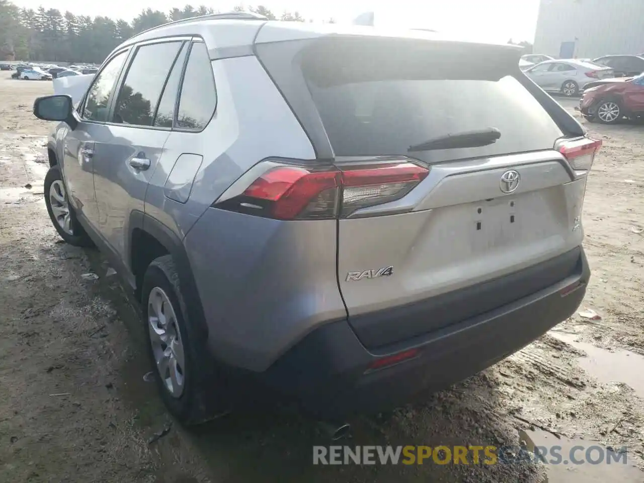 3 Photograph of a damaged car 2T3G1RFV2KW011440 TOYOTA RAV4 2019