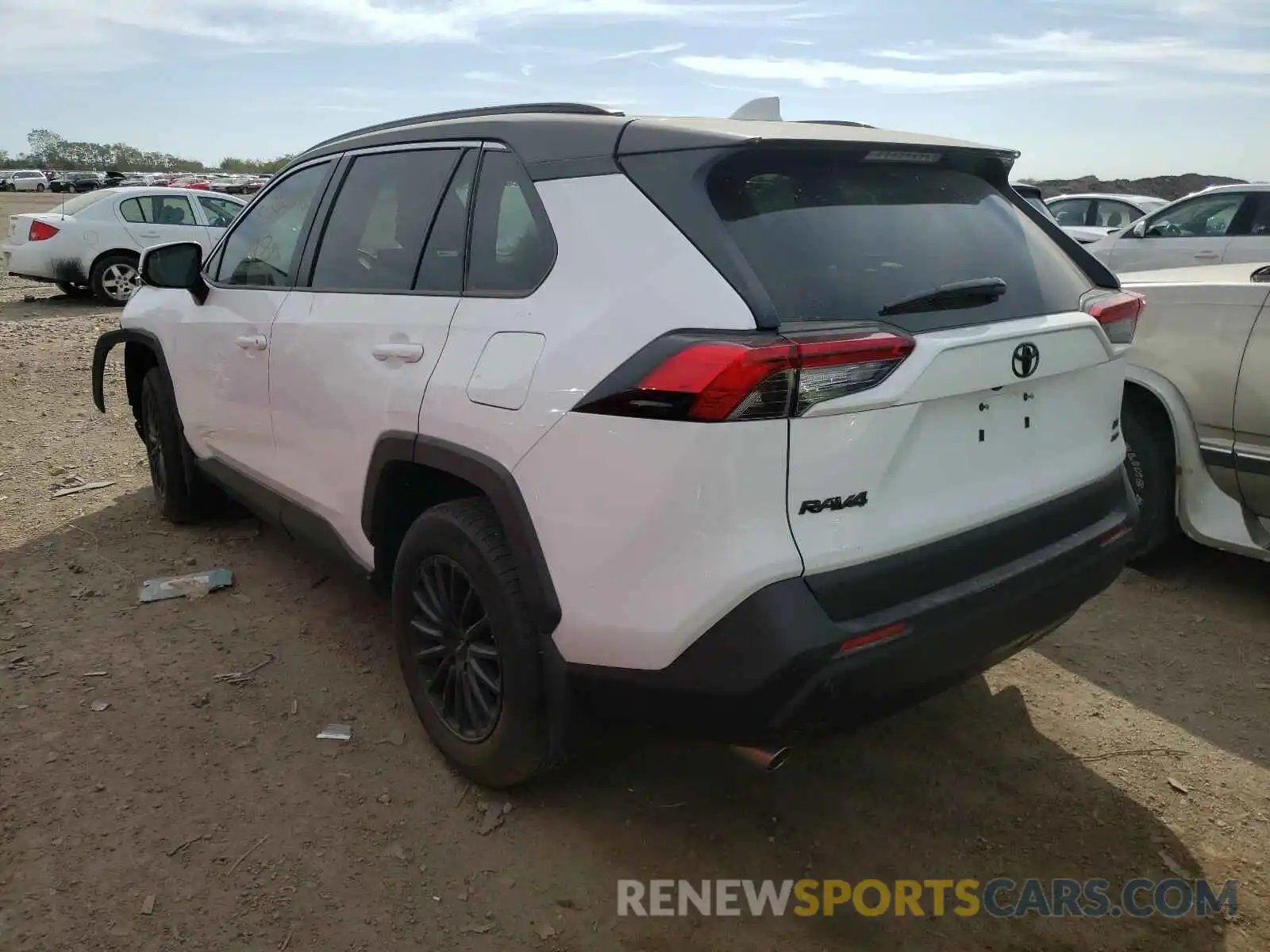 3 Photograph of a damaged car 2T3G1RFV2KW013981 TOYOTA RAV4 2019