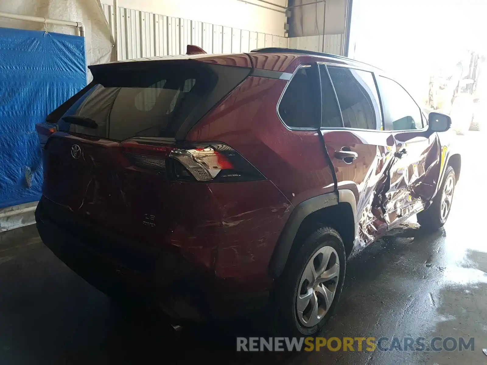 4 Photograph of a damaged car 2T3G1RFV2KW077597 TOYOTA RAV4 2019