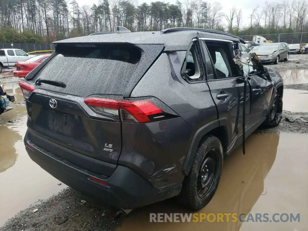 4 Photograph of a damaged car 2T3G1RFV3KC004515 TOYOTA RAV4 2019