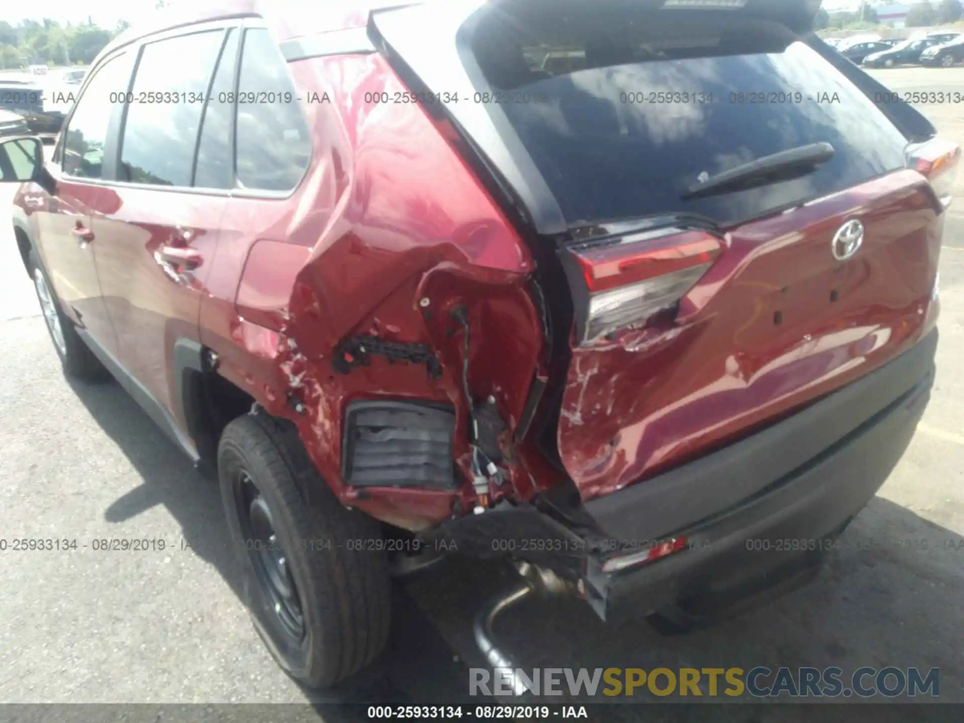 6 Photograph of a damaged car 2T3G1RFV3KC026403 TOYOTA RAV4 2019