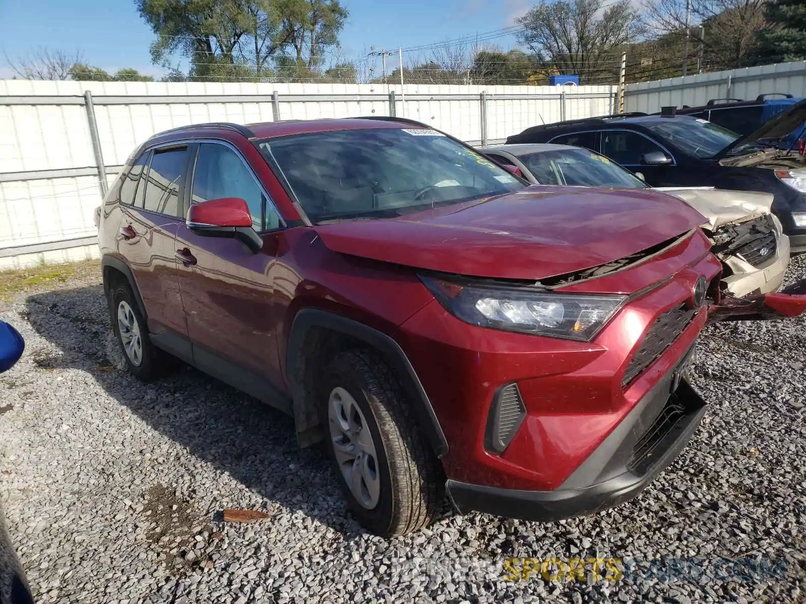 1 Photograph of a damaged car 2T3G1RFV3KC042147 TOYOTA RAV4 2019