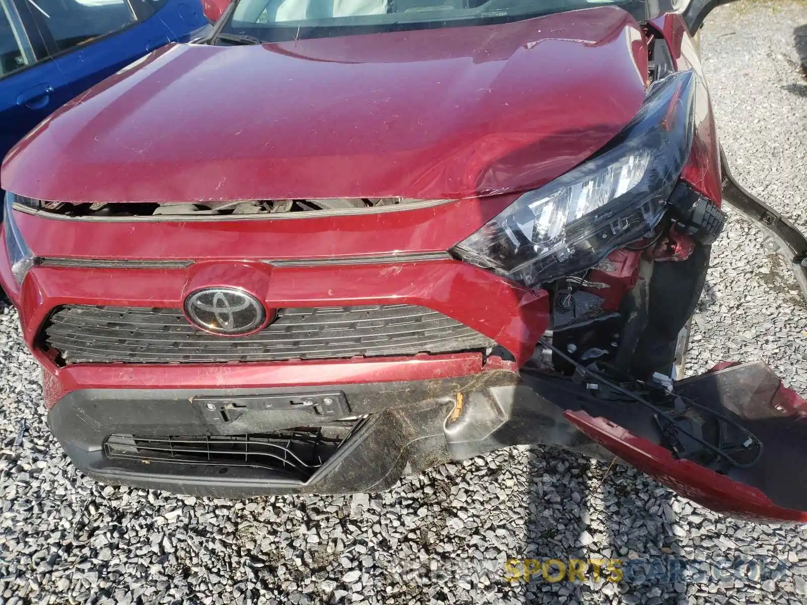 7 Photograph of a damaged car 2T3G1RFV3KC042147 TOYOTA RAV4 2019