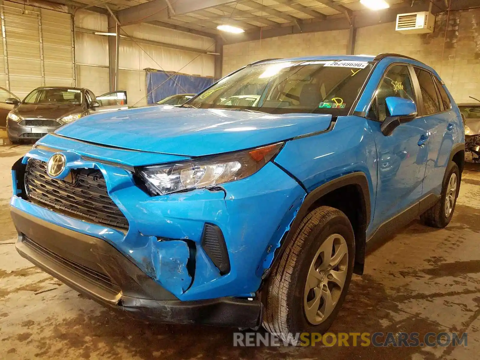 2 Photograph of a damaged car 2T3G1RFV3KW007882 TOYOTA RAV4 2019