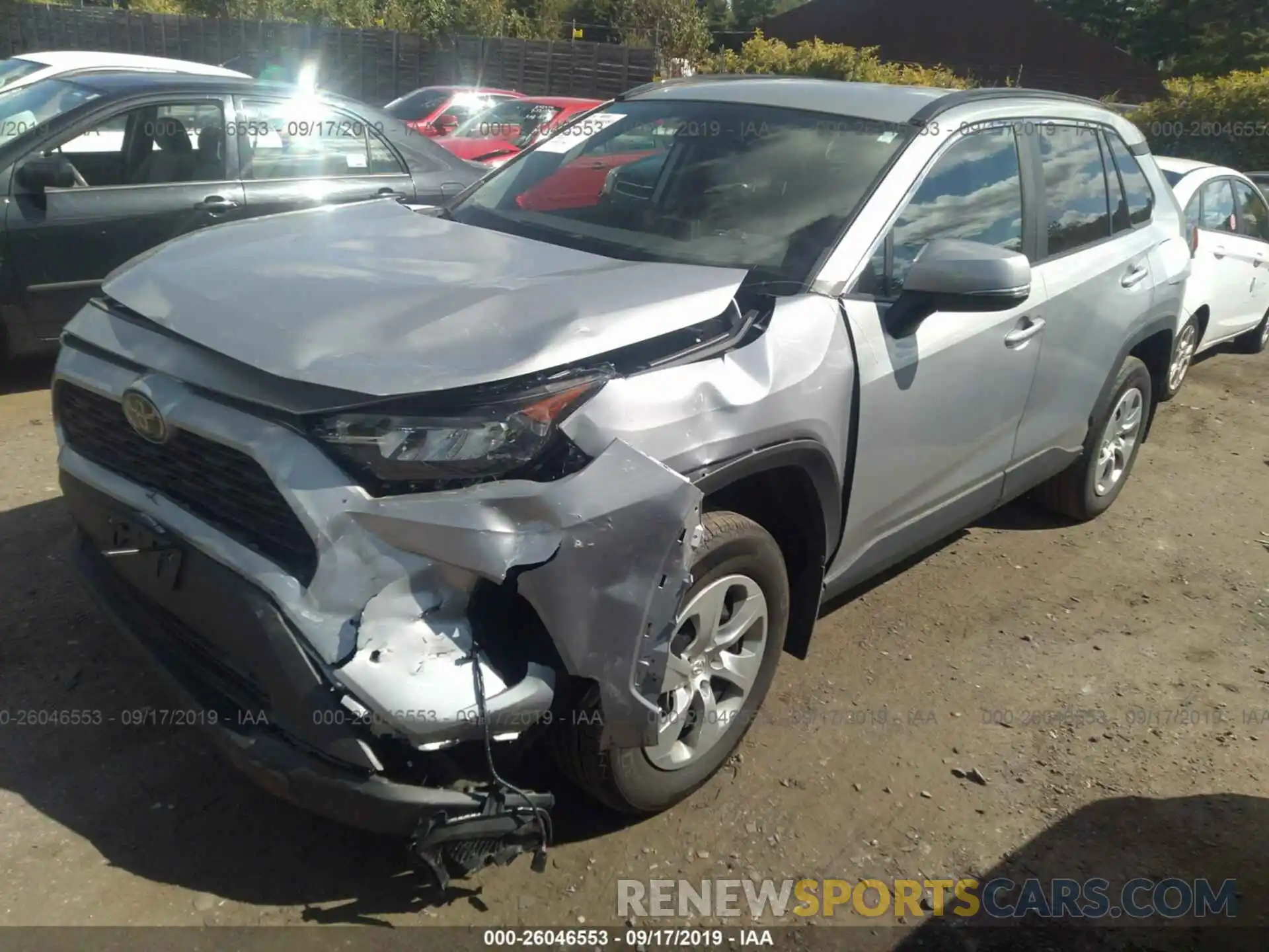 2 Фотография поврежденного автомобиля 2T3G1RFV3KW021815 TOYOTA RAV4 2019