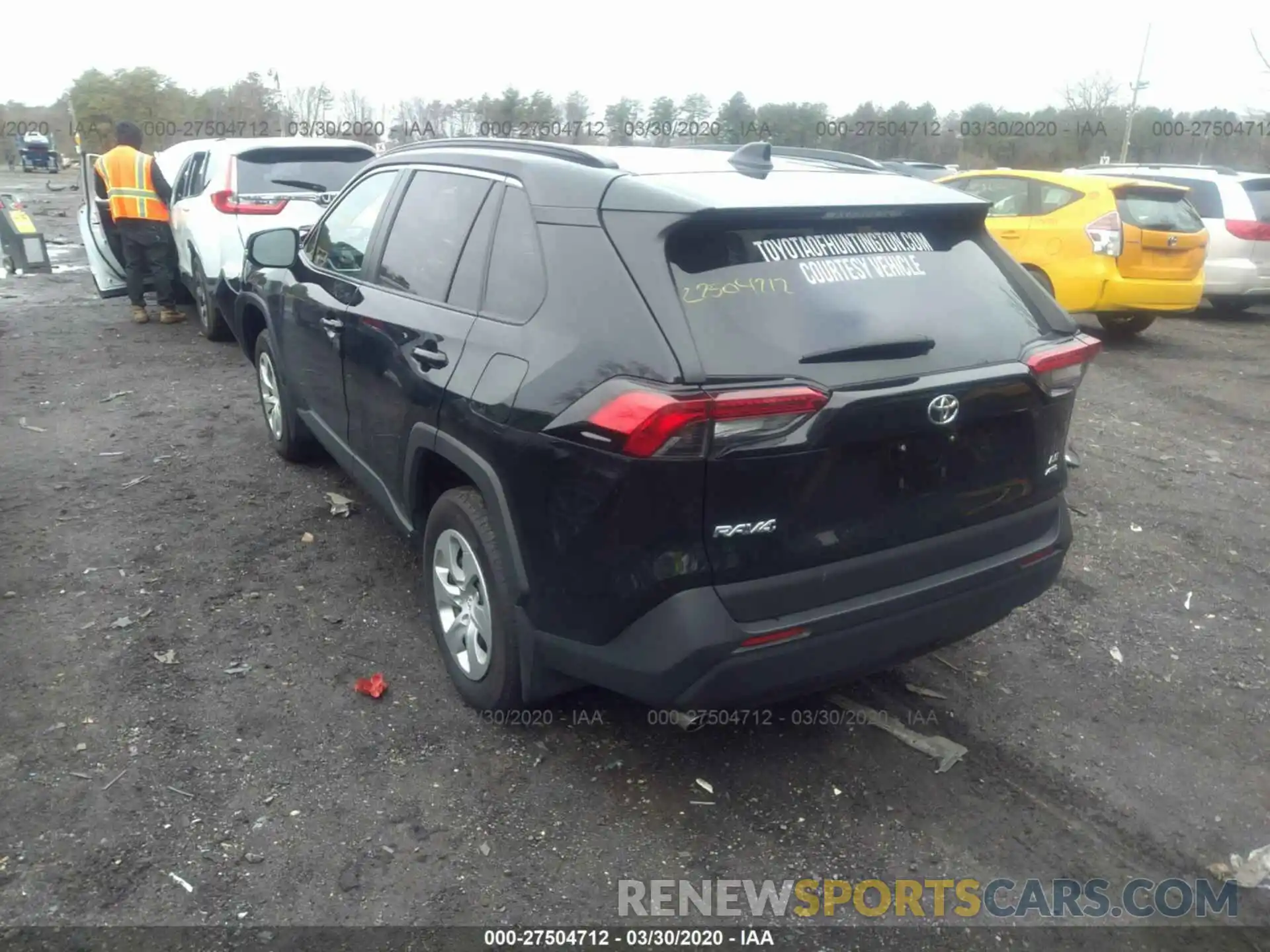 3 Photograph of a damaged car 2T3G1RFV3KW024407 TOYOTA RAV4 2019