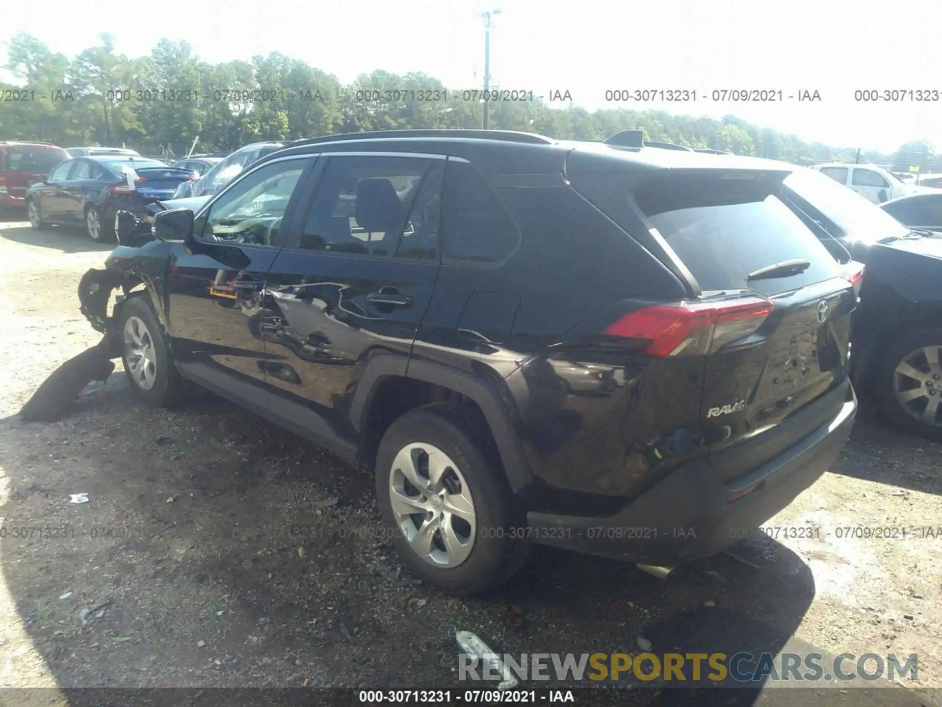 3 Photograph of a damaged car 2T3G1RFV3KW050702 TOYOTA RAV4 2019