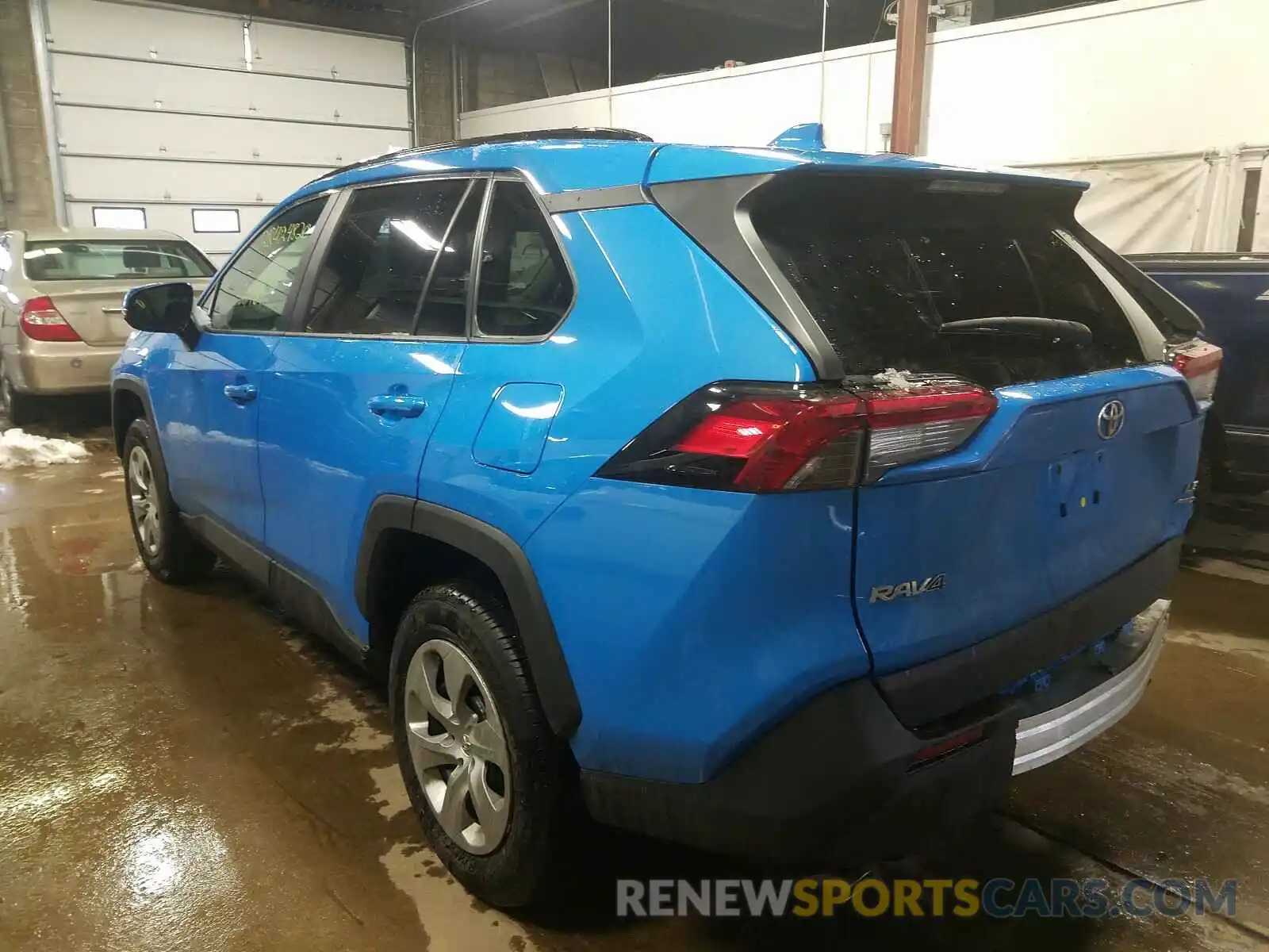 3 Photograph of a damaged car 2T3G1RFV3KW066155 TOYOTA RAV4 2019