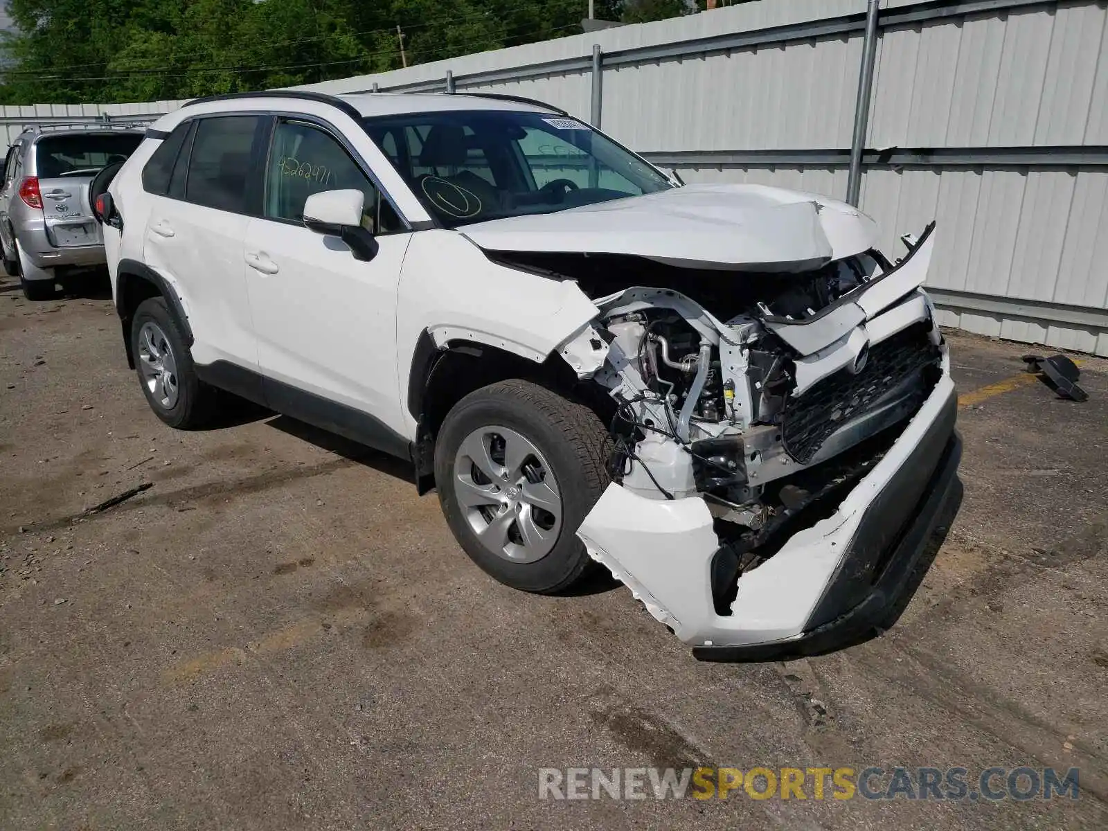 1 Фотография поврежденного автомобиля 2T3G1RFV4KC026393 TOYOTA RAV4 2019