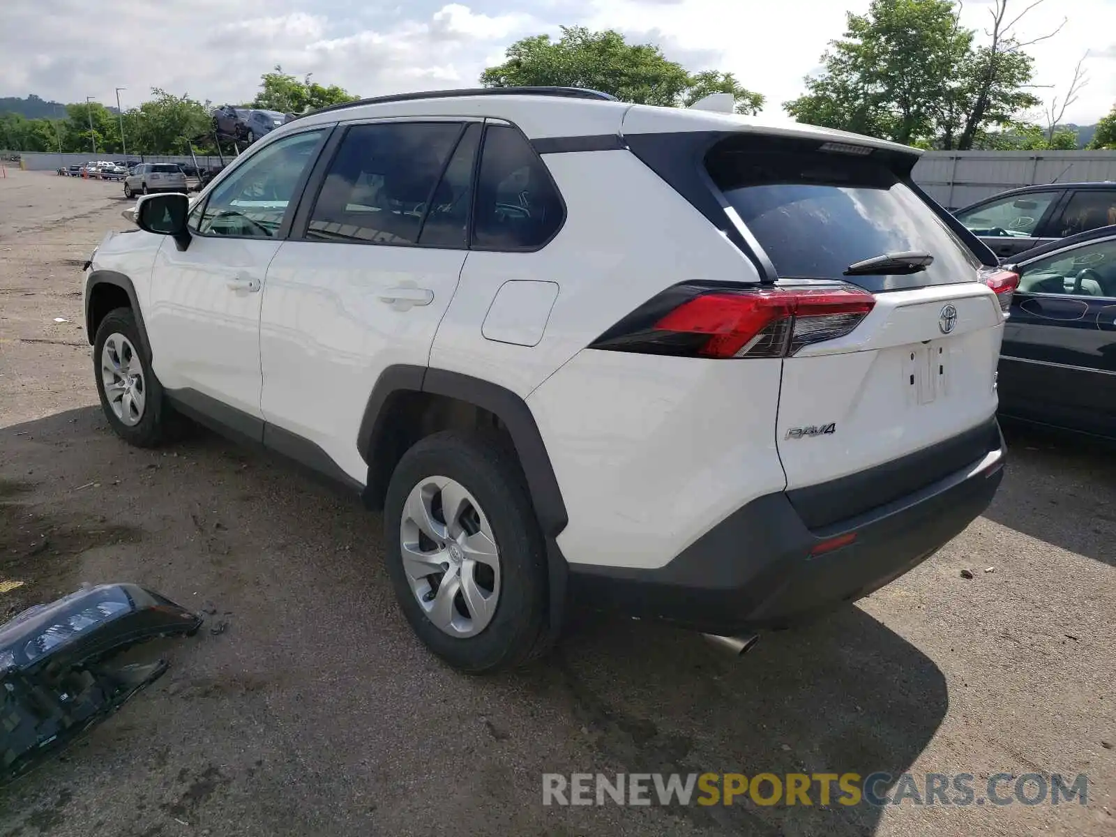 3 Фотография поврежденного автомобиля 2T3G1RFV4KC026393 TOYOTA RAV4 2019