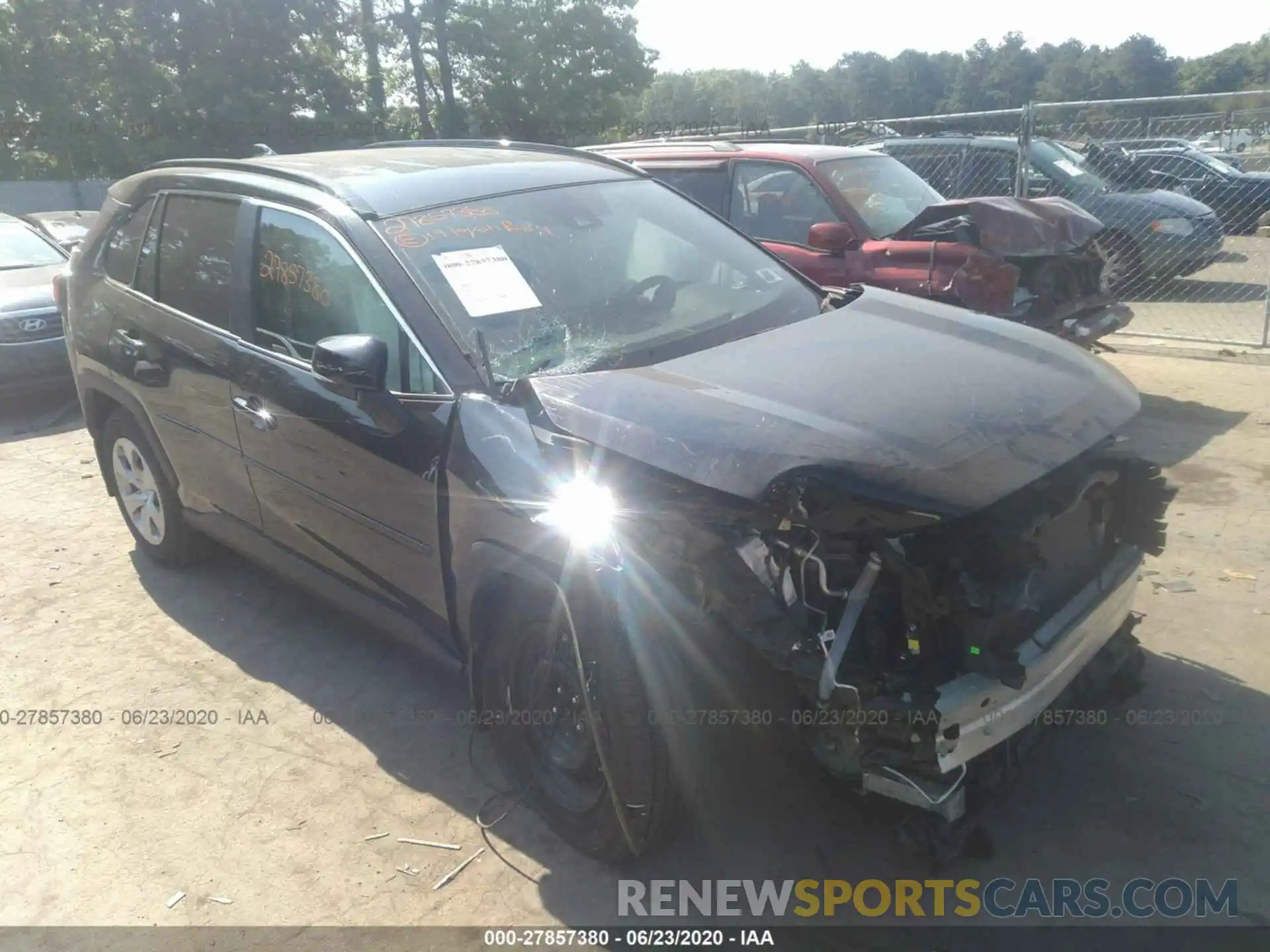 1 Photograph of a damaged car 2T3G1RFV4KC057417 TOYOTA RAV4 2019