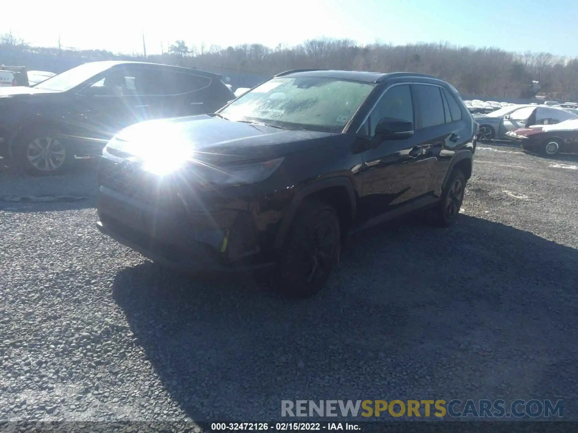 2 Photograph of a damaged car 2T3G1RFV4KW010368 TOYOTA RAV4 2019