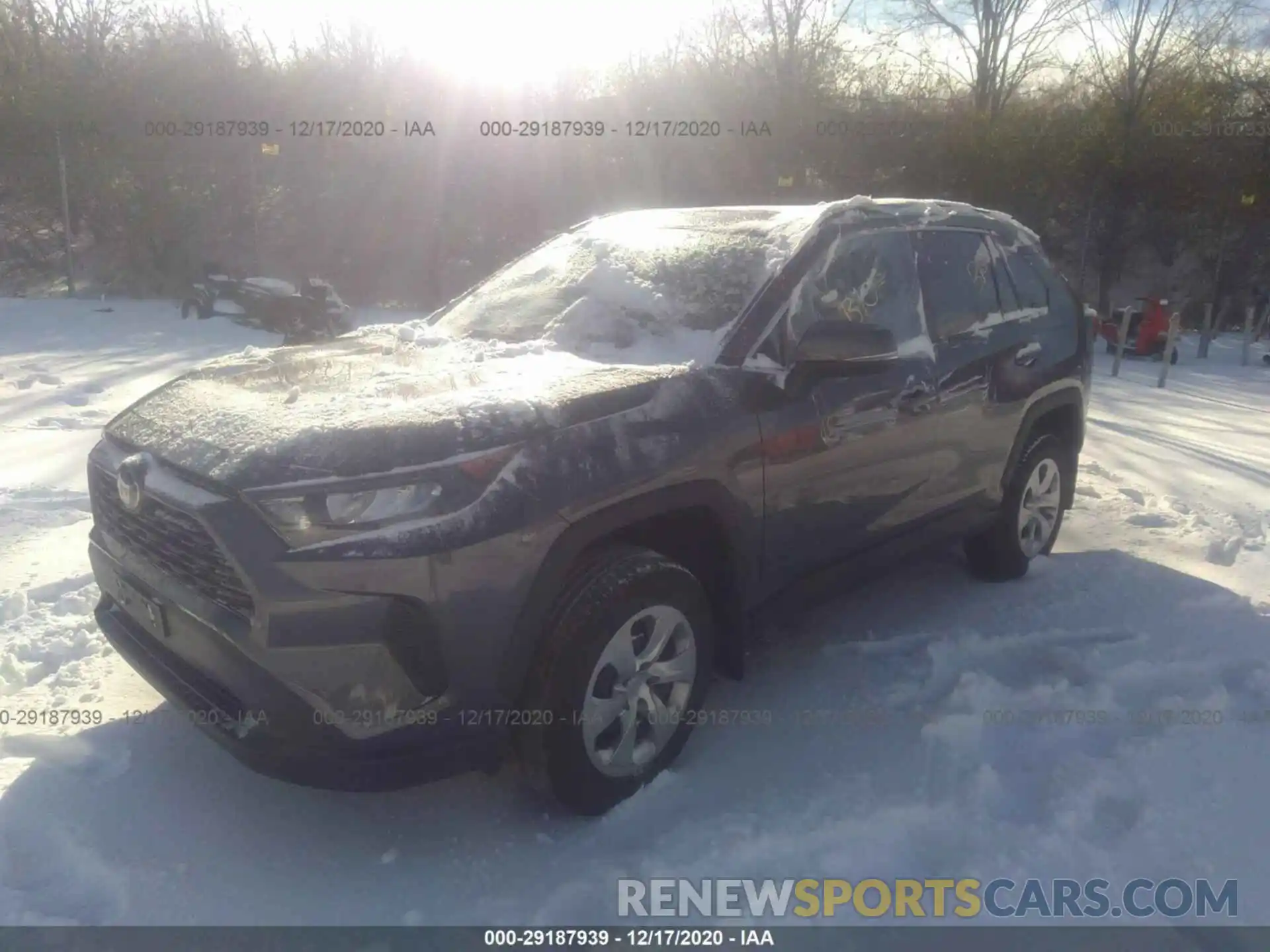 2 Photograph of a damaged car 2T3G1RFV4KW023136 TOYOTA RAV4 2019