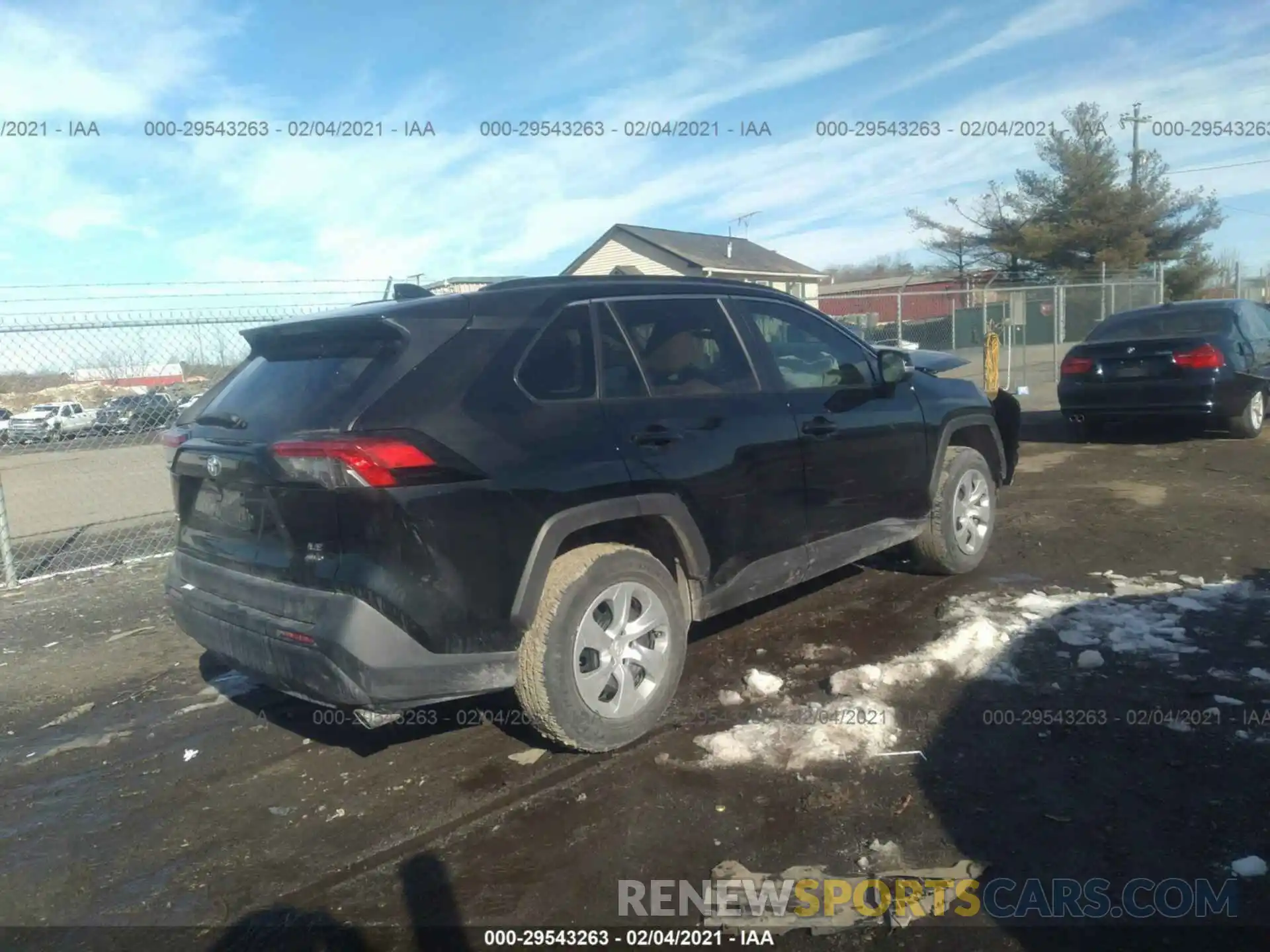 4 Photograph of a damaged car 2T3G1RFV4KW037120 TOYOTA RAV4 2019