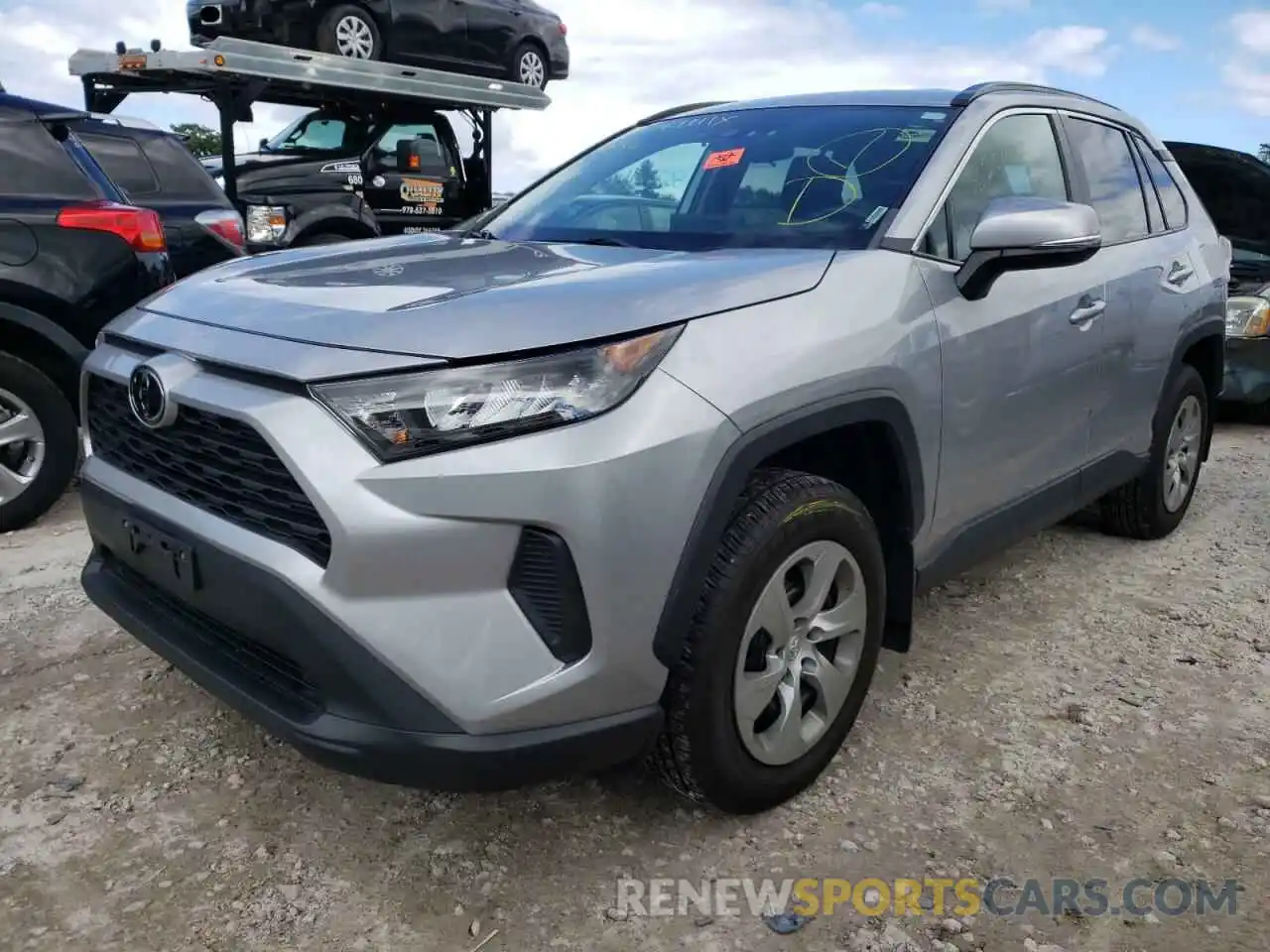 2 Photograph of a damaged car 2T3G1RFV4KW057626 TOYOTA RAV4 2019