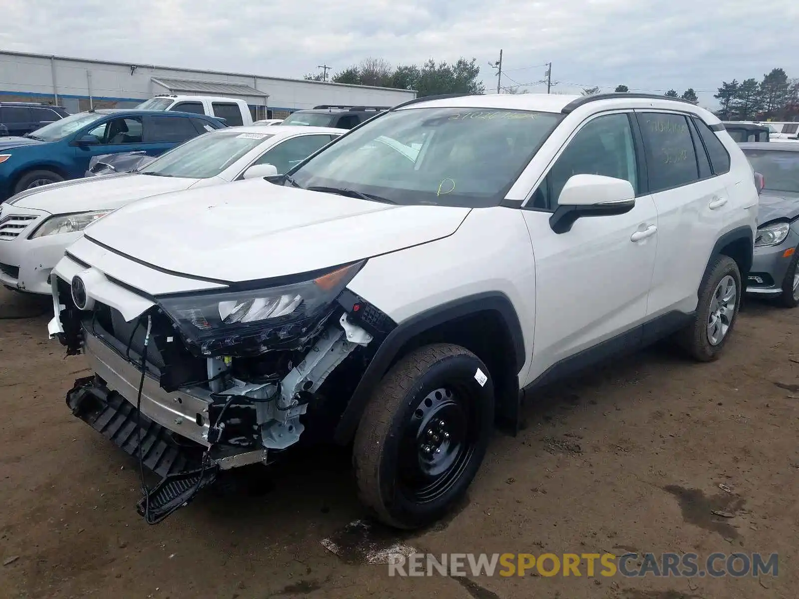 2 Photograph of a damaged car 2T3G1RFV4KW064107 TOYOTA RAV4 2019