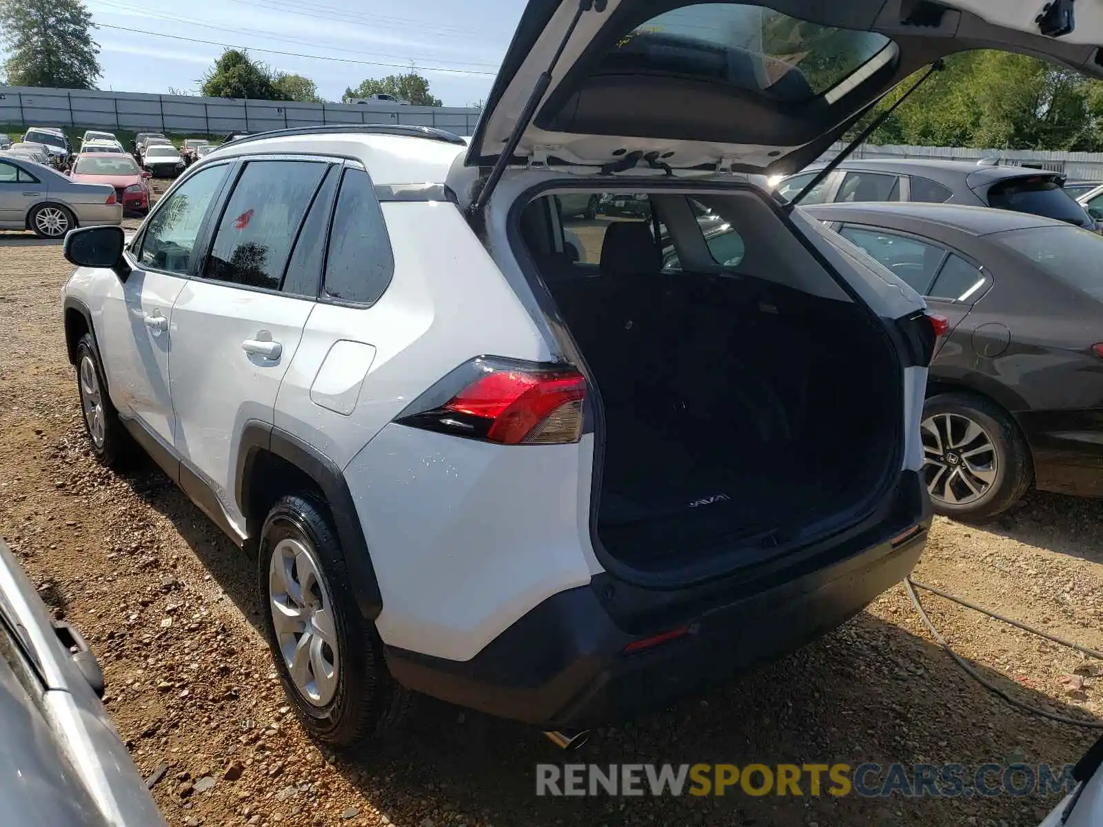 3 Photograph of a damaged car 2T3G1RFV5KC026614 TOYOTA RAV4 2019