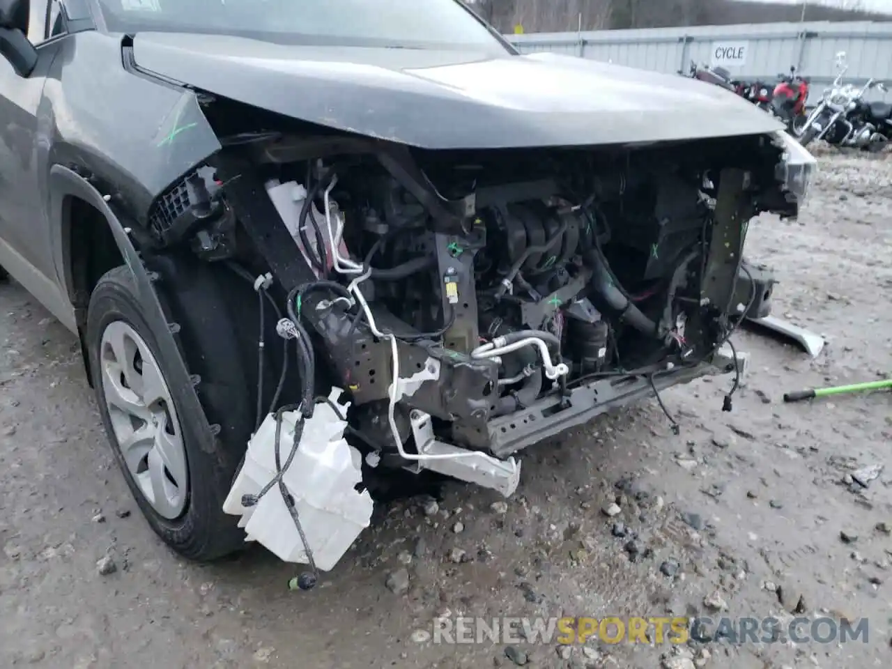 9 Photograph of a damaged car 2T3G1RFV5KC041436 TOYOTA RAV4 2019