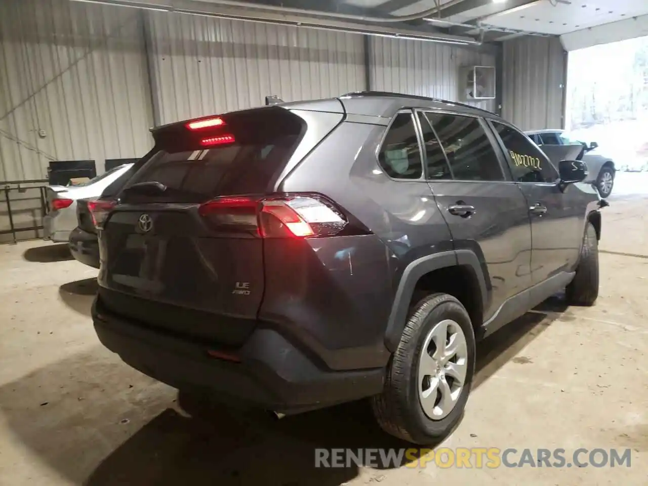 4 Фотография поврежденного автомобиля 2T3G1RFV5KW003865 TOYOTA RAV4 2019